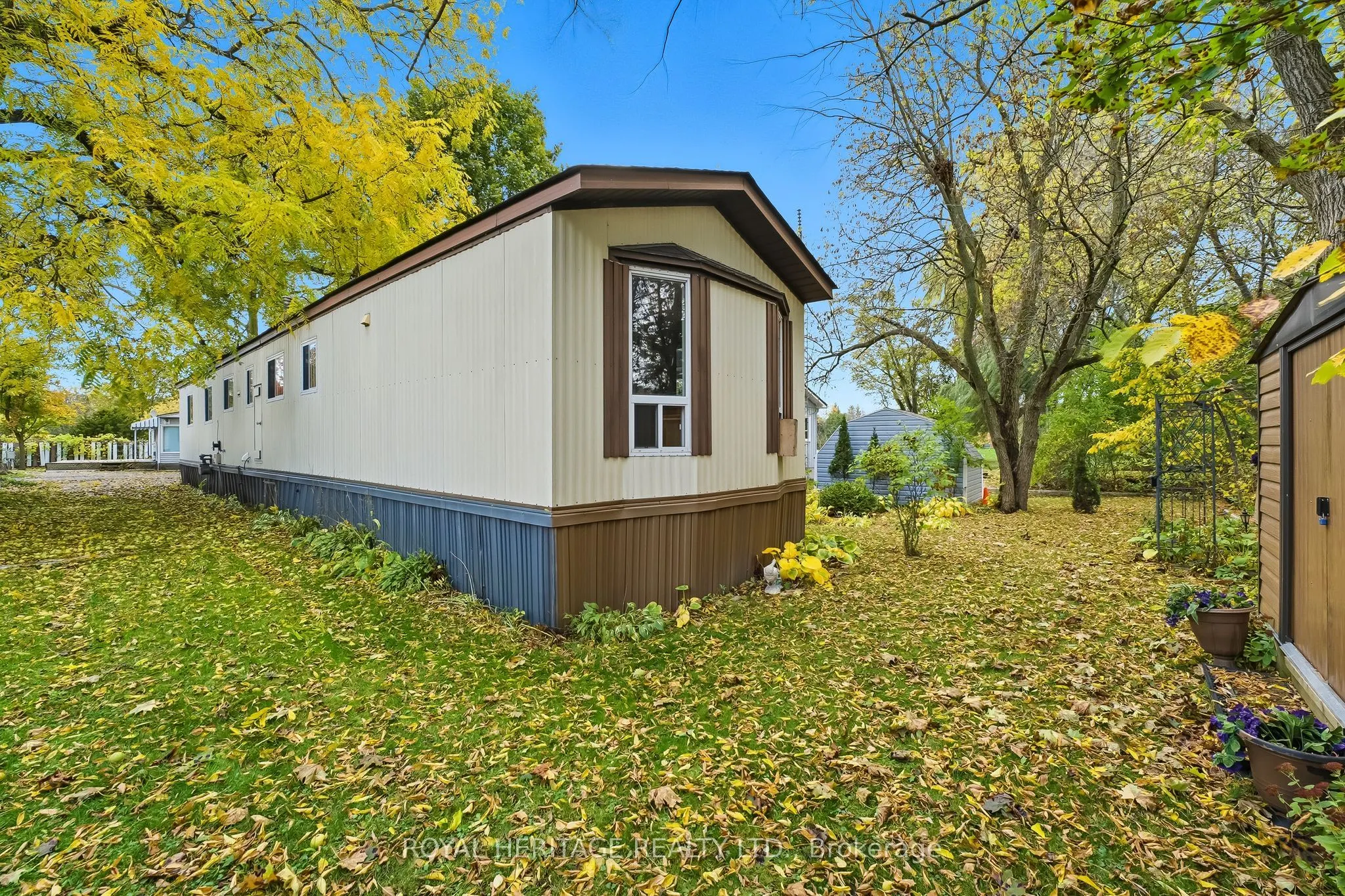 330 King Street E, #6