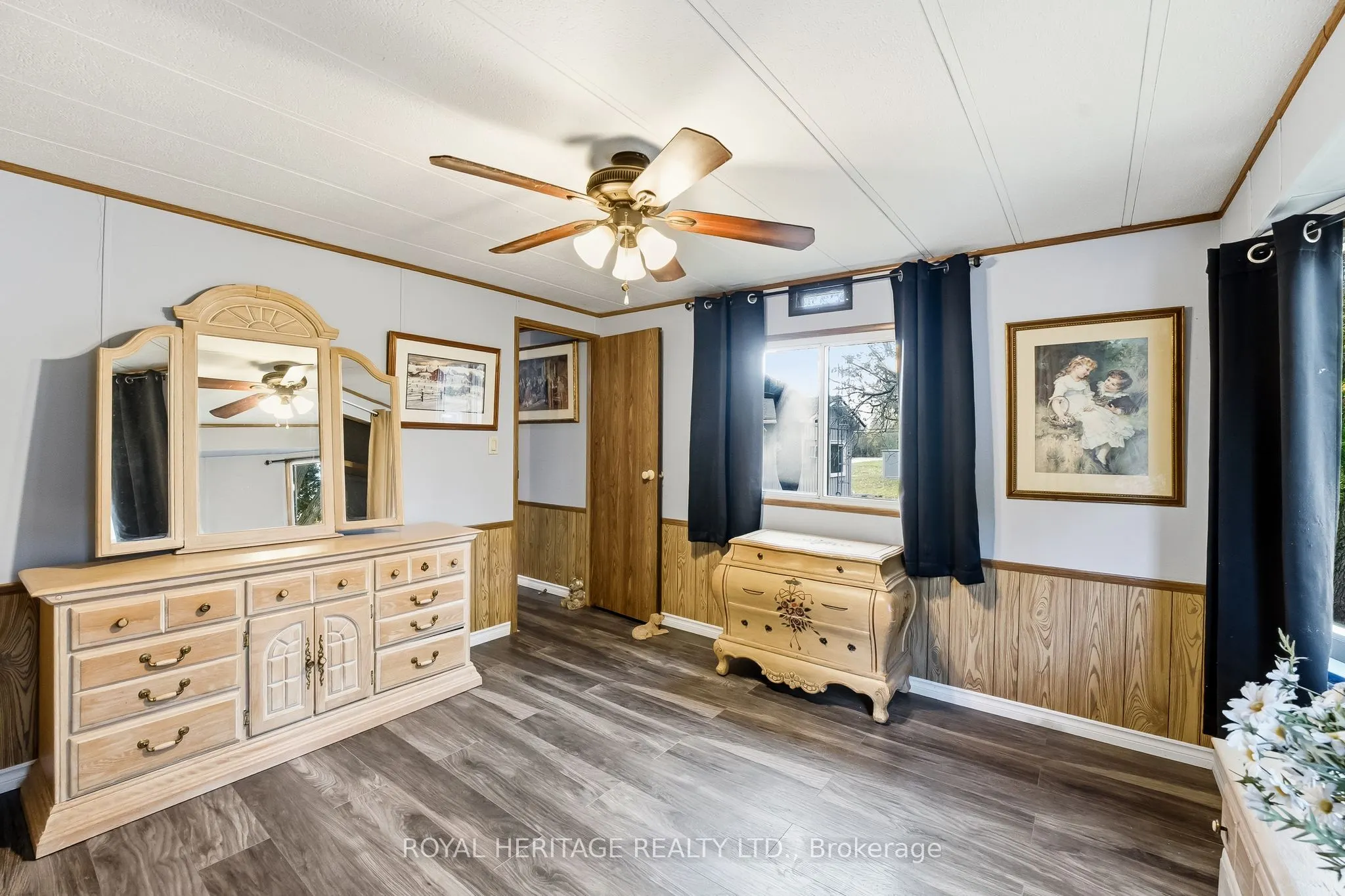 330 King Street E, #6