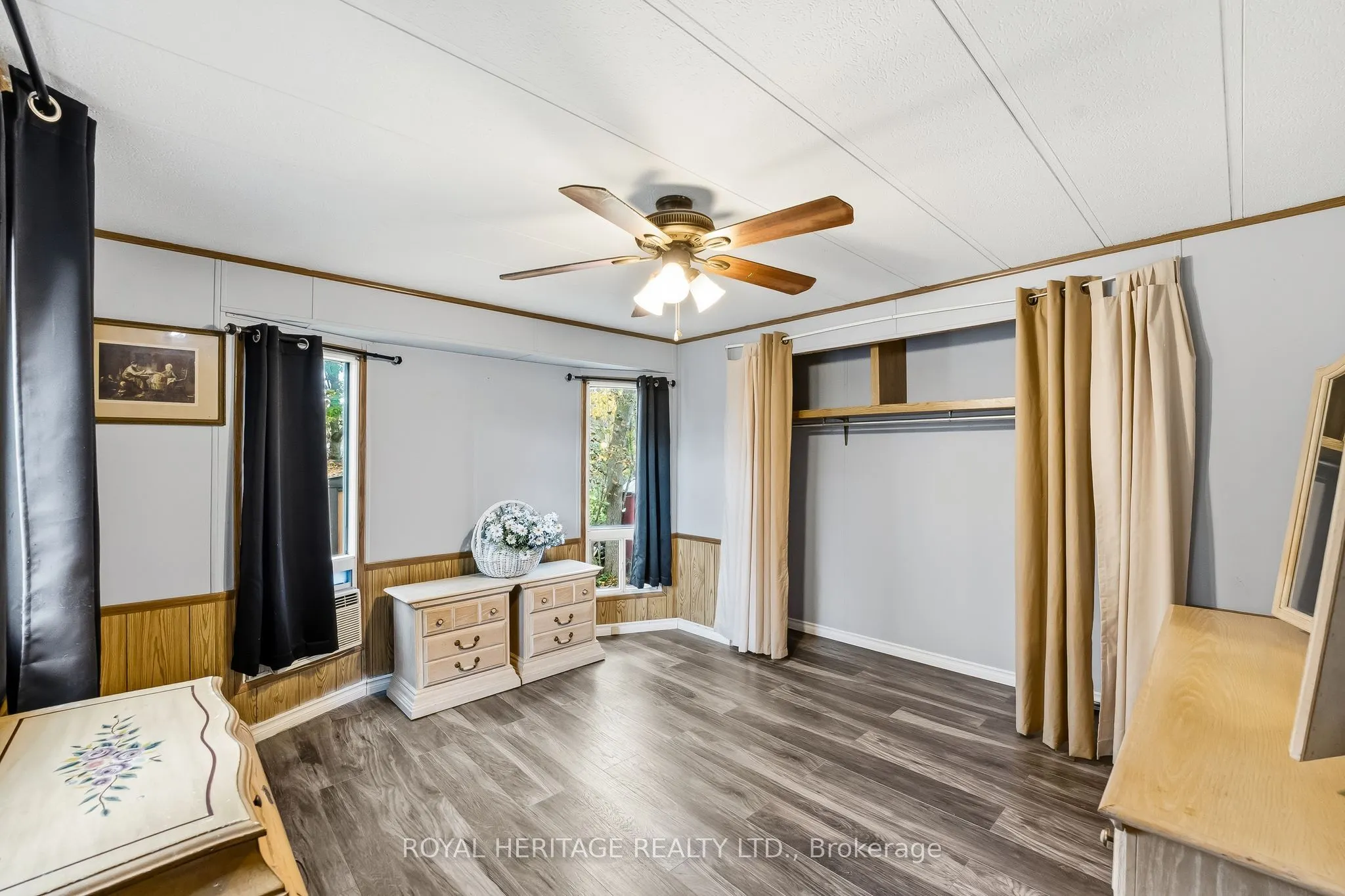 330 King Street E, #6