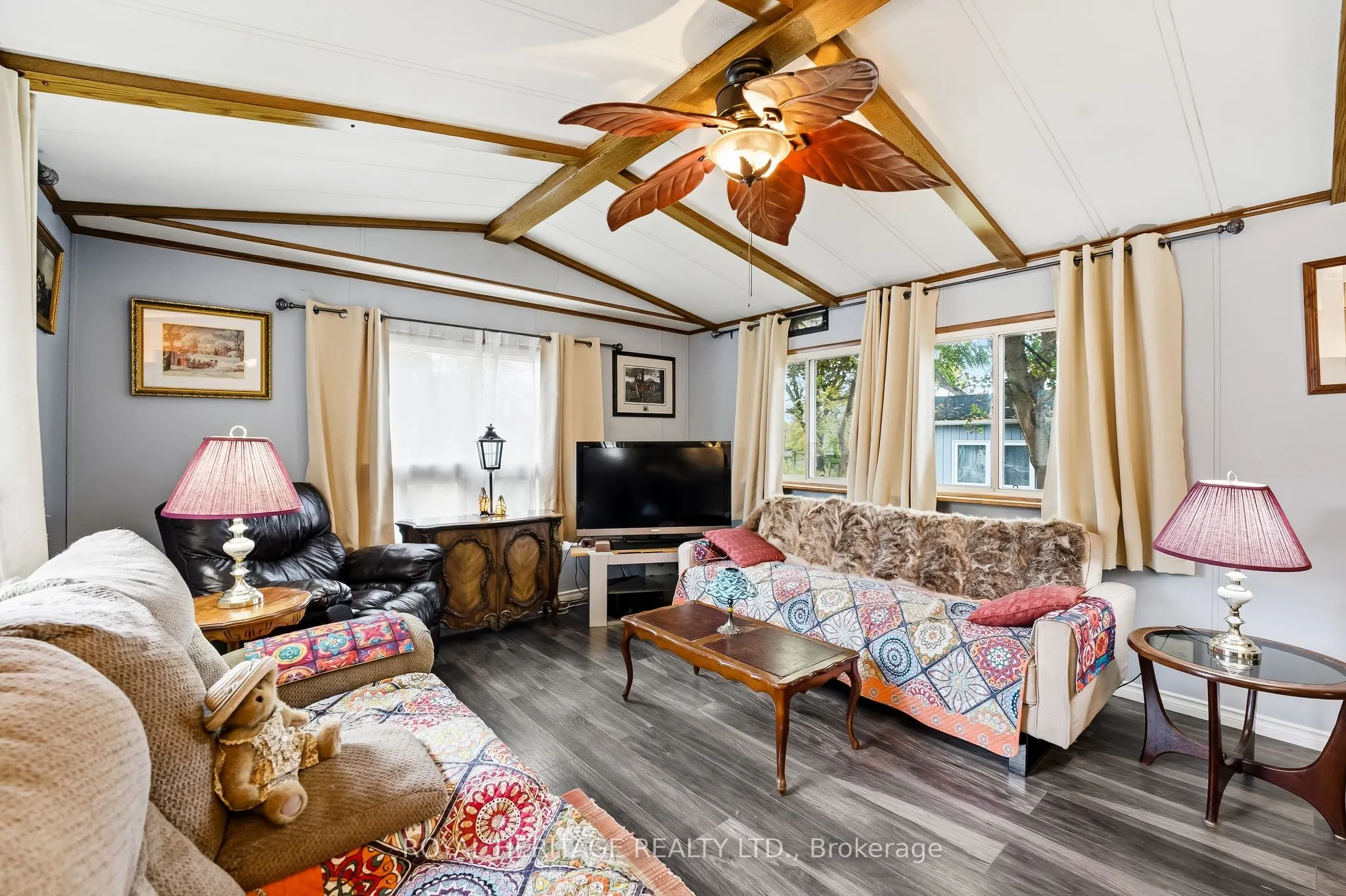 330 King Street E, #6