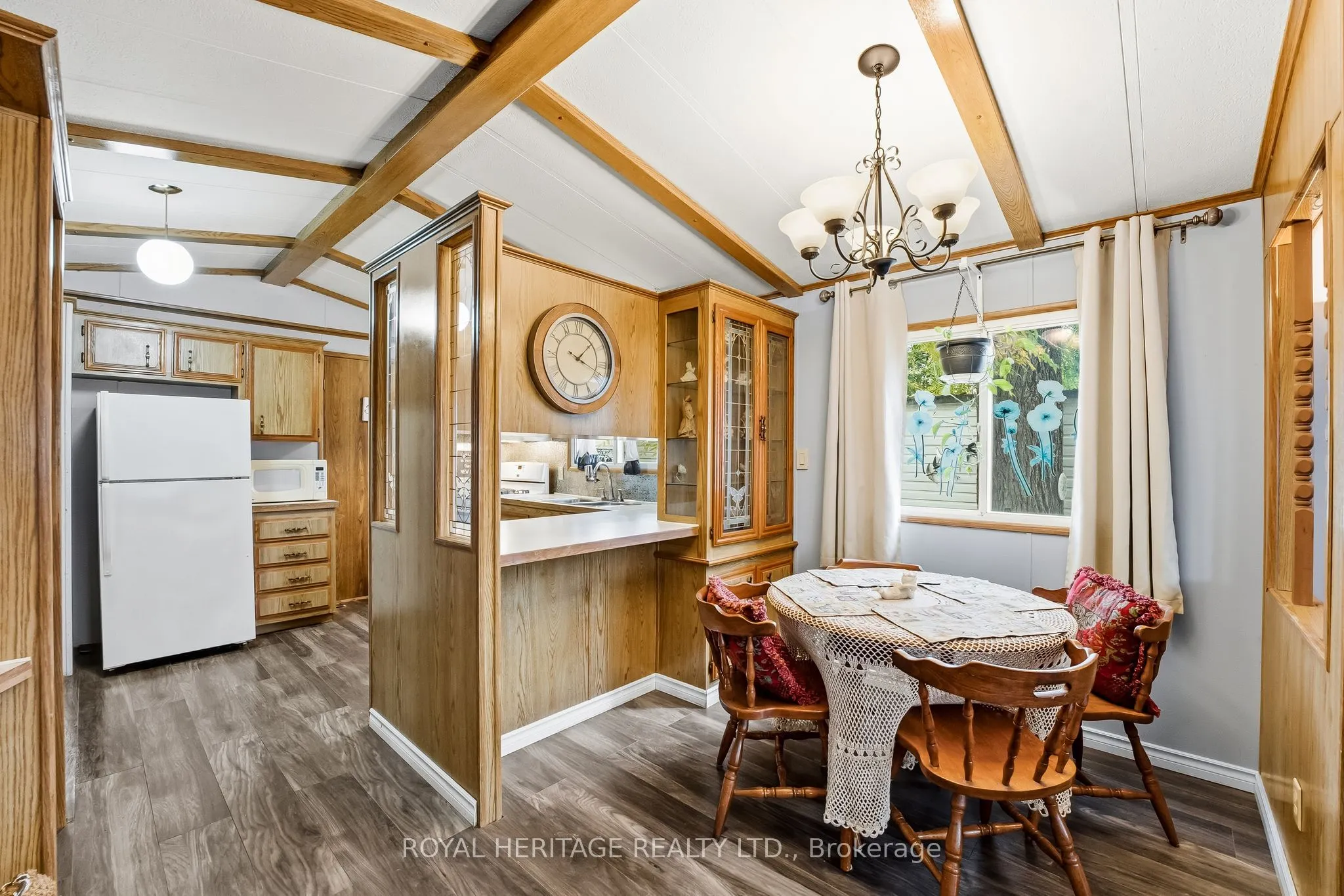 330 King Street E, #6