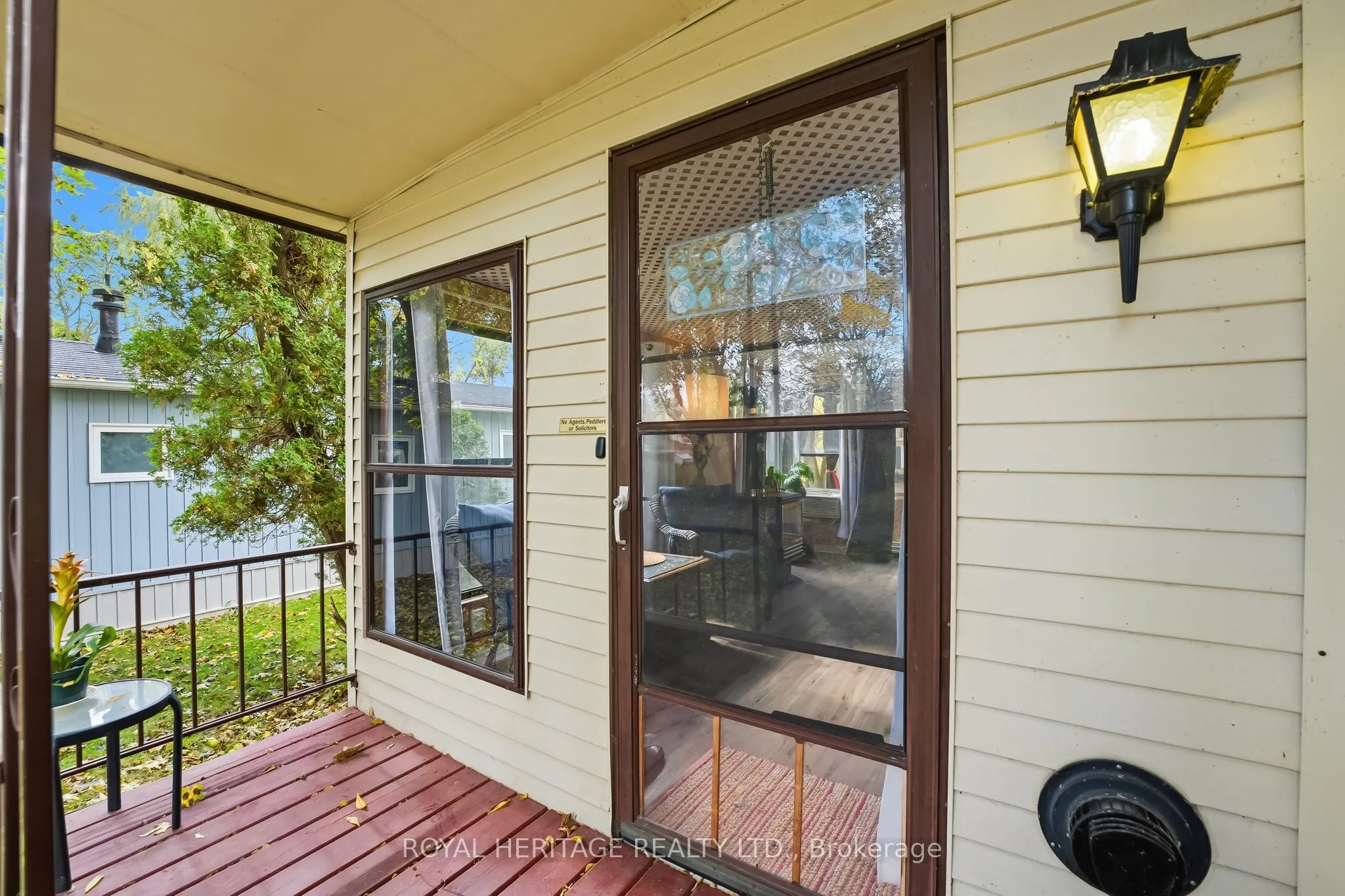 330 King Street E, #6