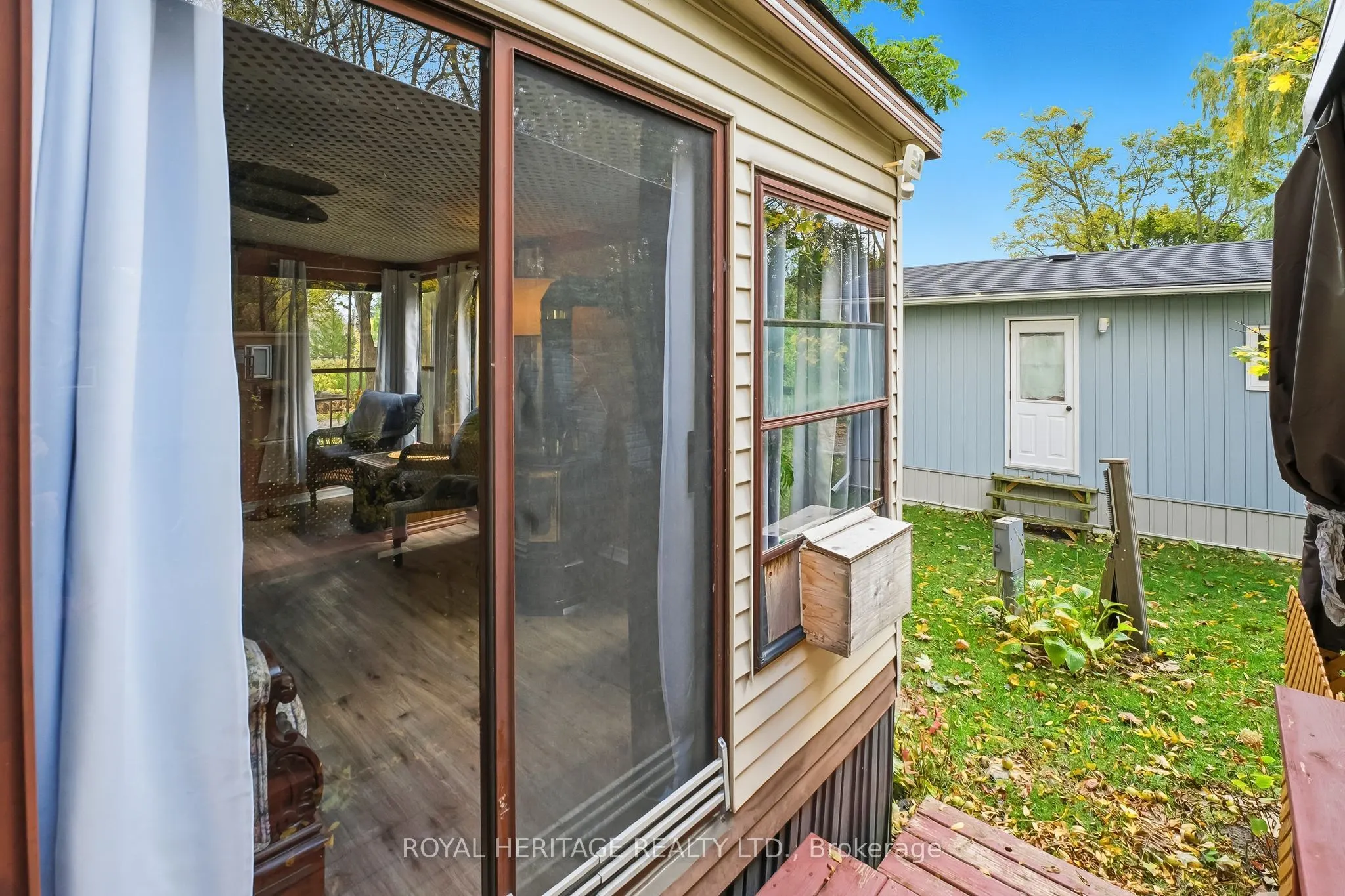330 King Street E, #6
