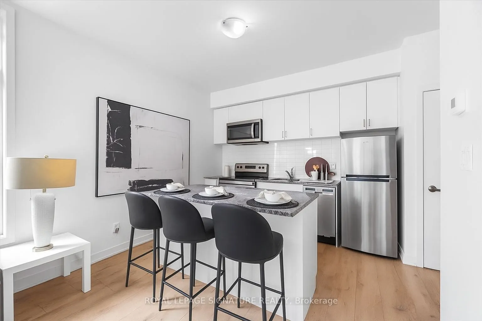 1740 Simcoe Street N, #49