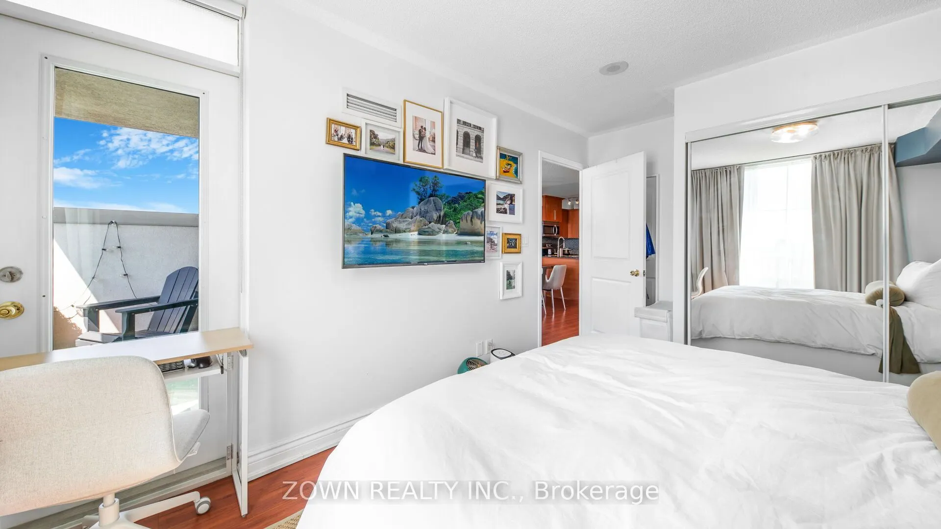 6 Rosebank Drive, #LPHi
