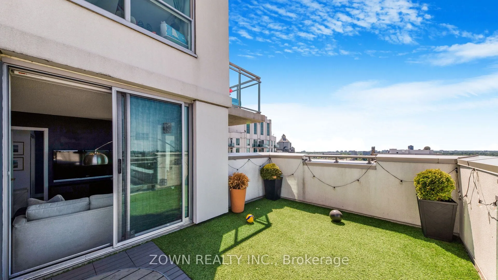 6 Rosebank Drive, #LPHi