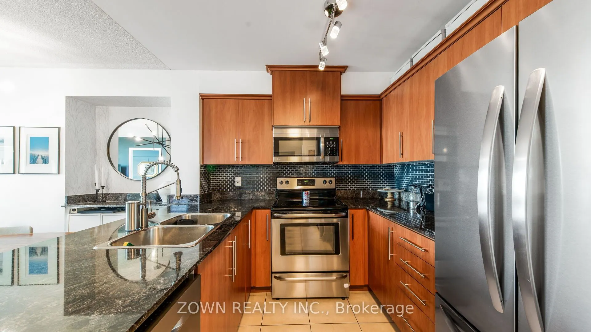 6 Rosebank Drive, #LPHi