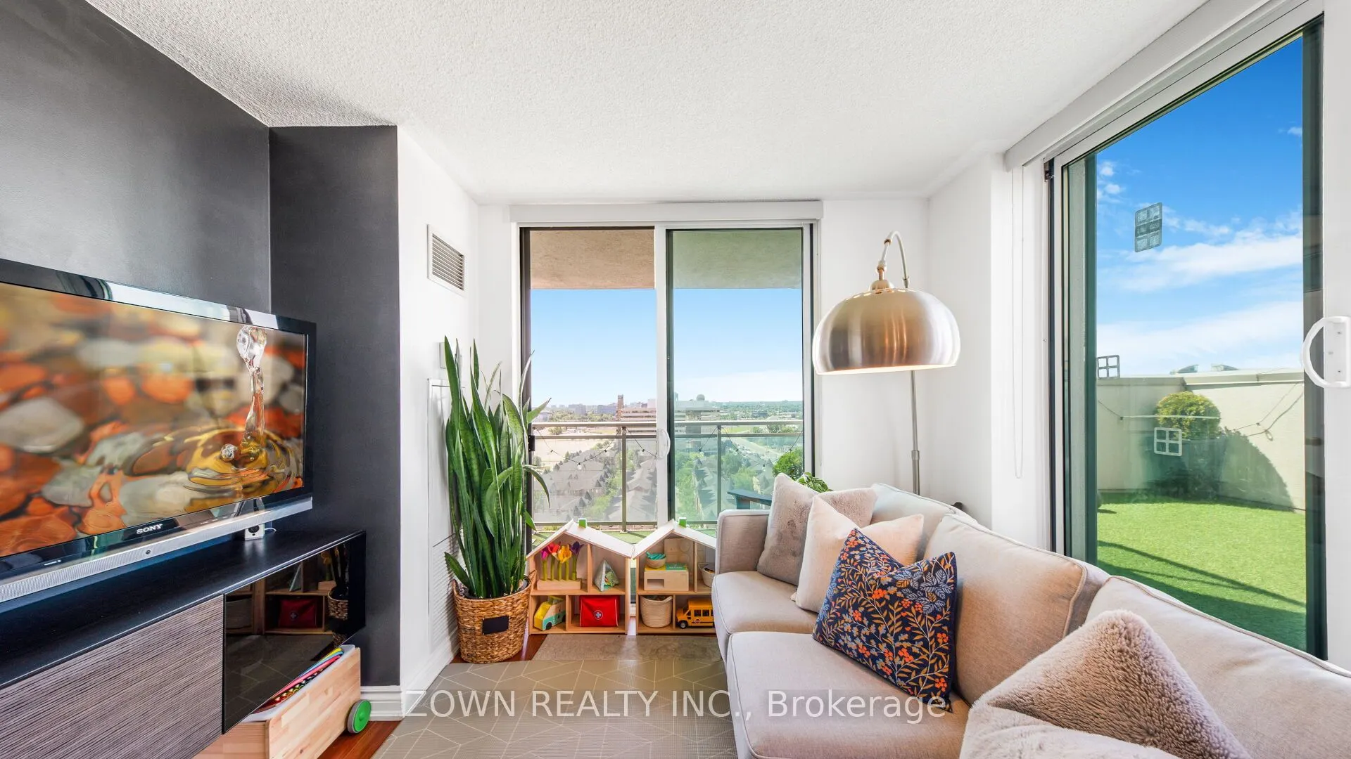 6 Rosebank Drive, #LPHi