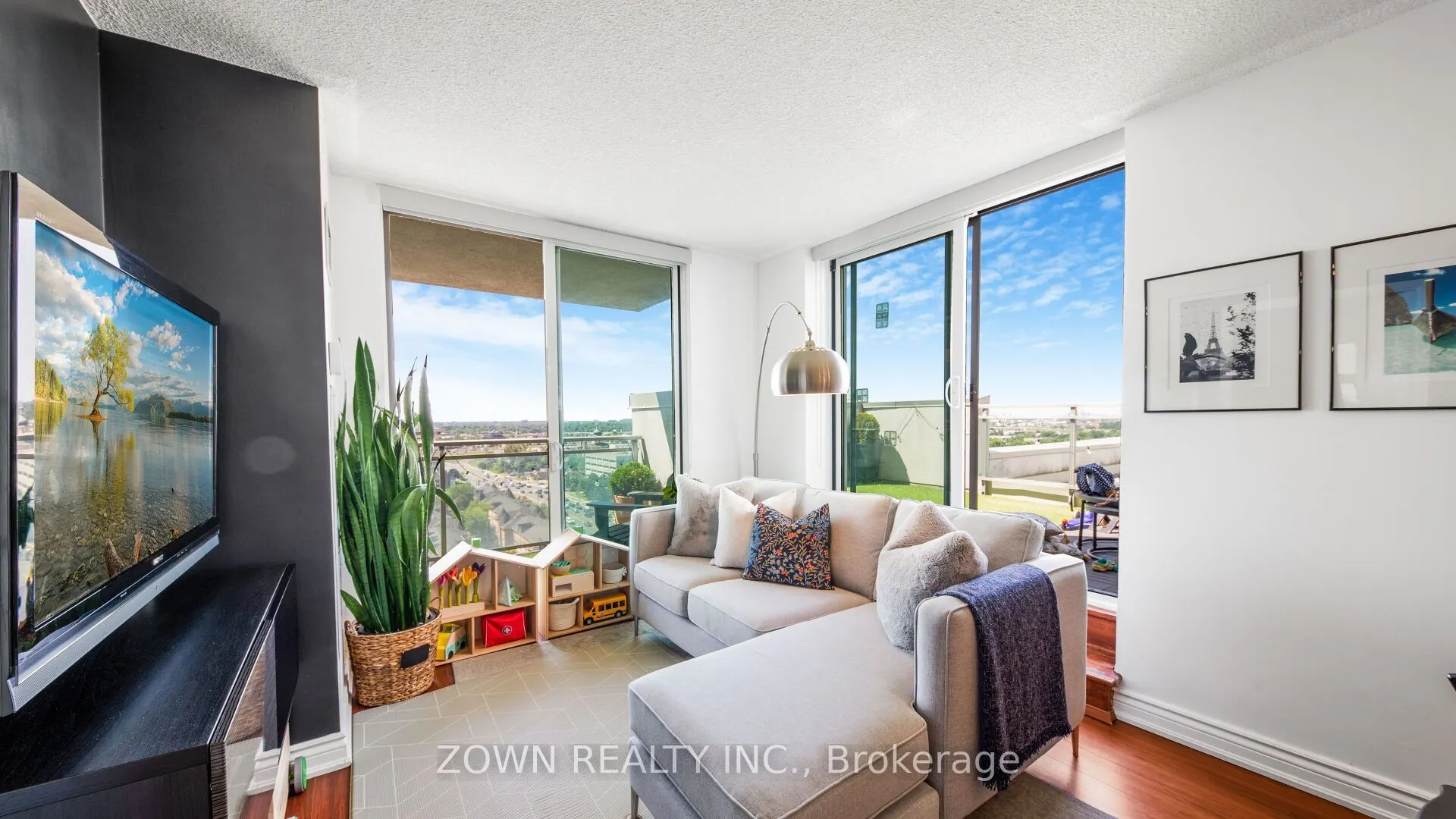 6 Rosebank Drive, #LPHi