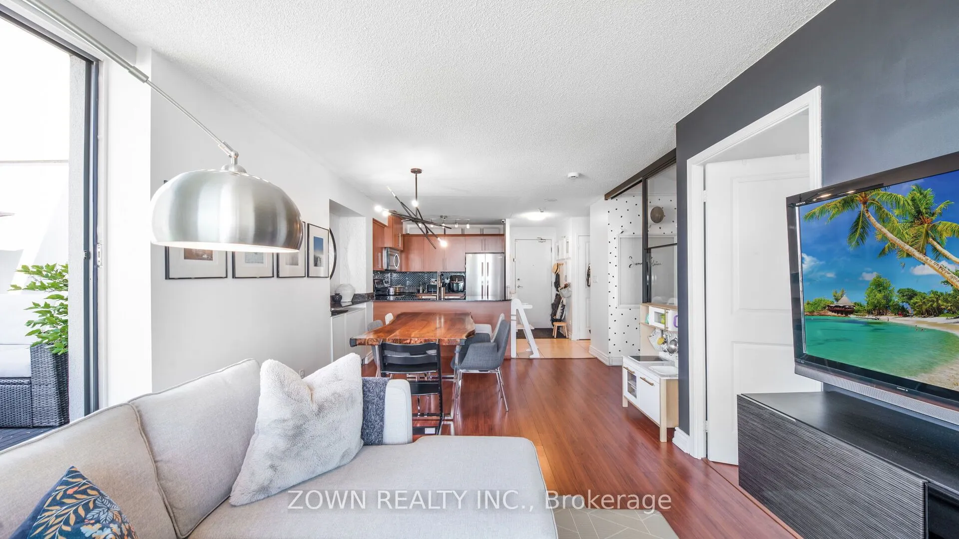 6 Rosebank Drive, #LPHi