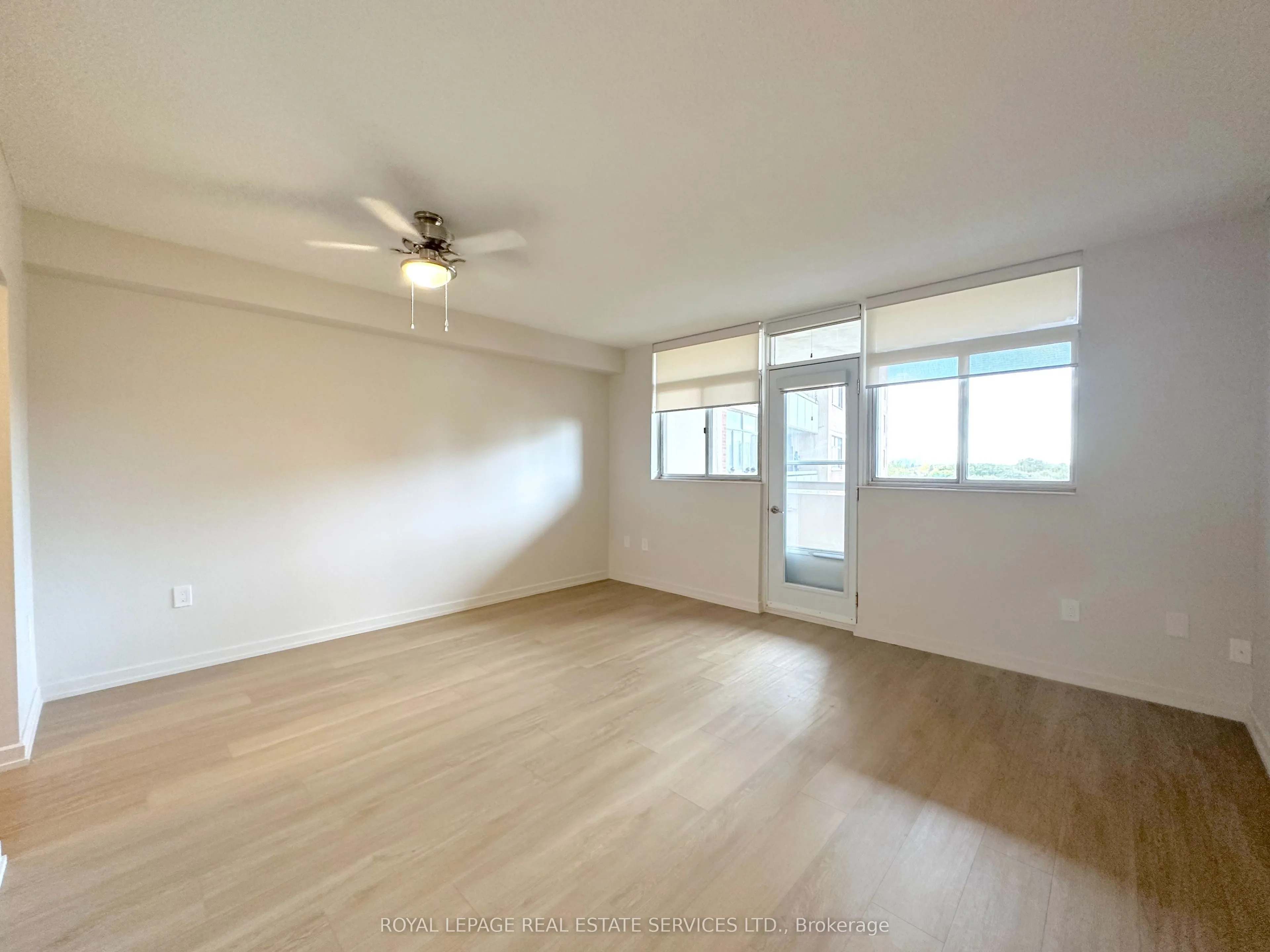 30 Denton Avenue, #802