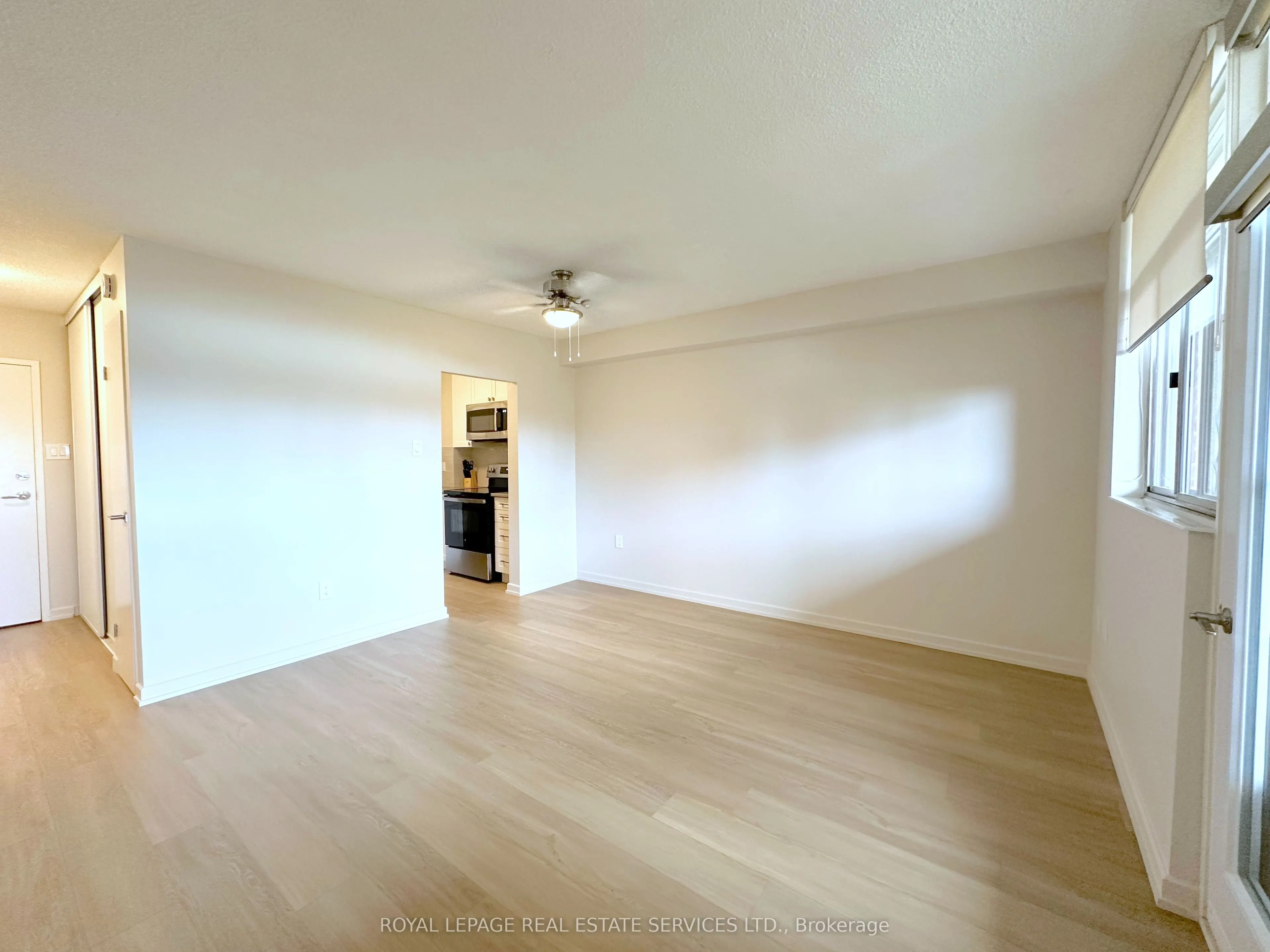 30 Denton Avenue, #802