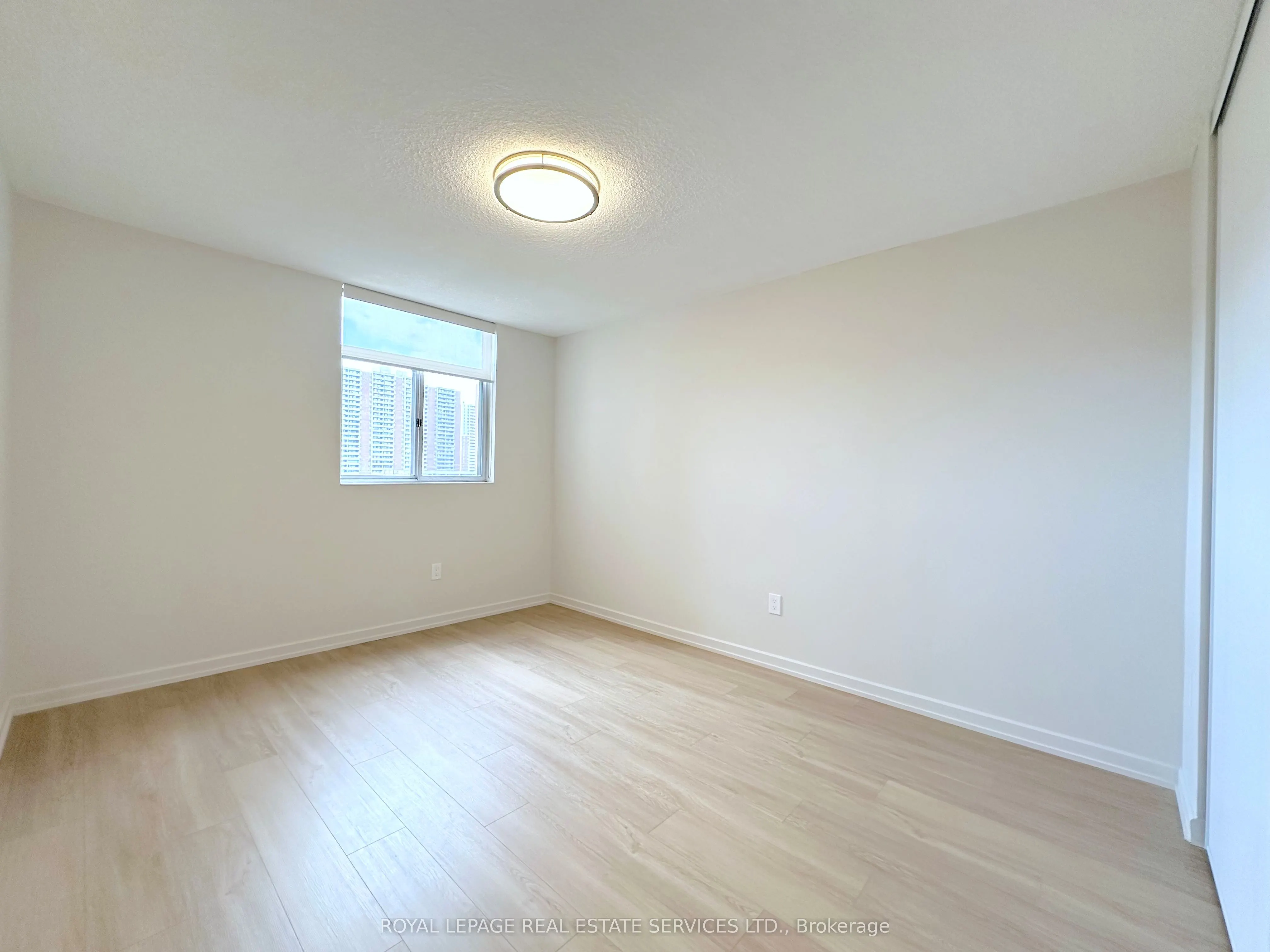 30 Denton Avenue, #802