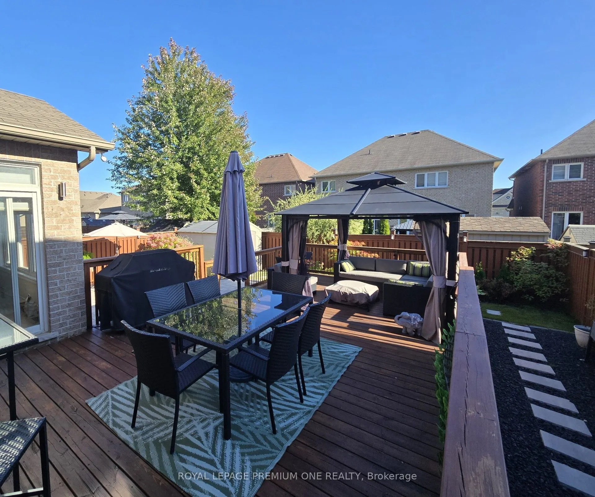 1271 Aldsworth Crescent