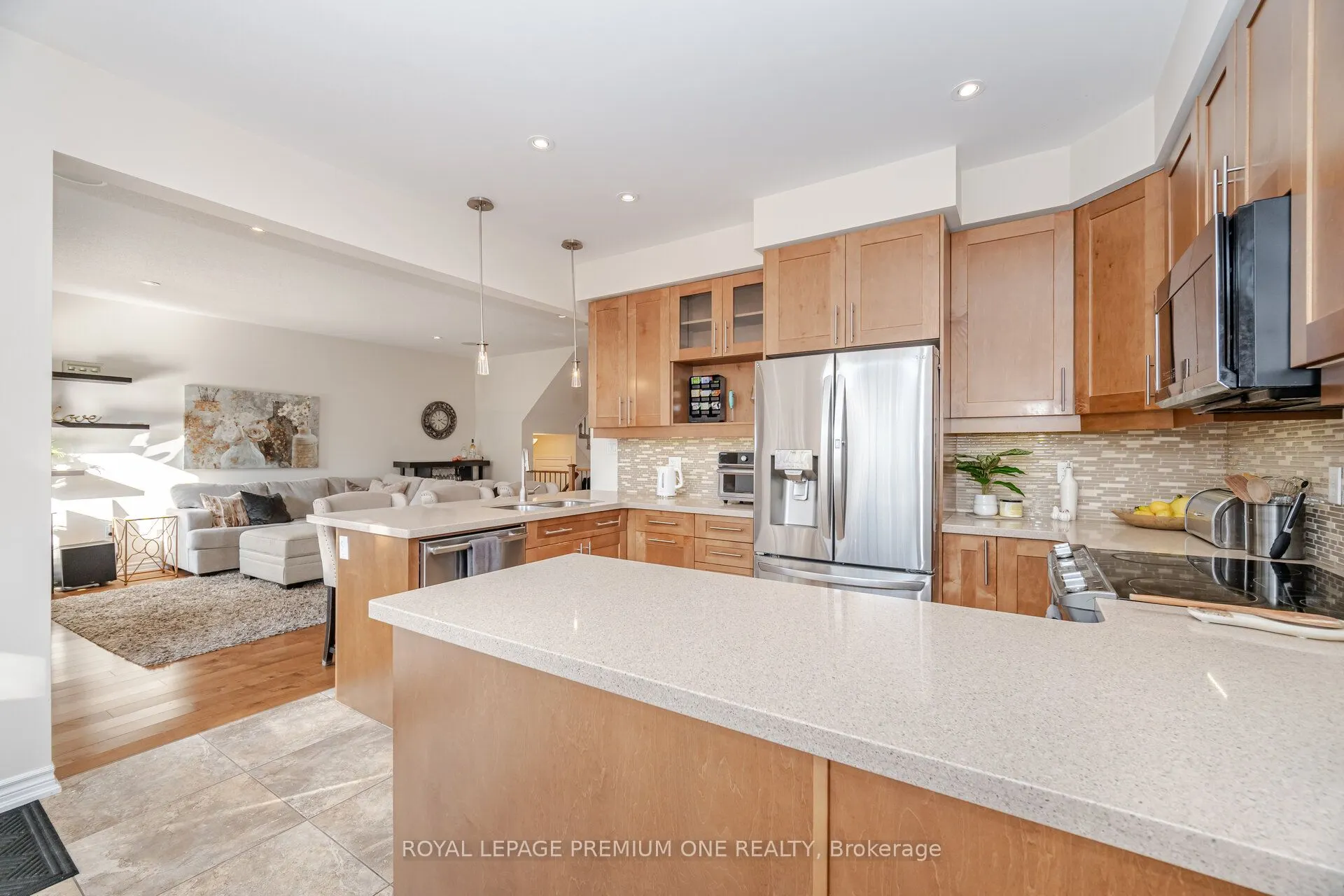 1271 Aldsworth Crescent