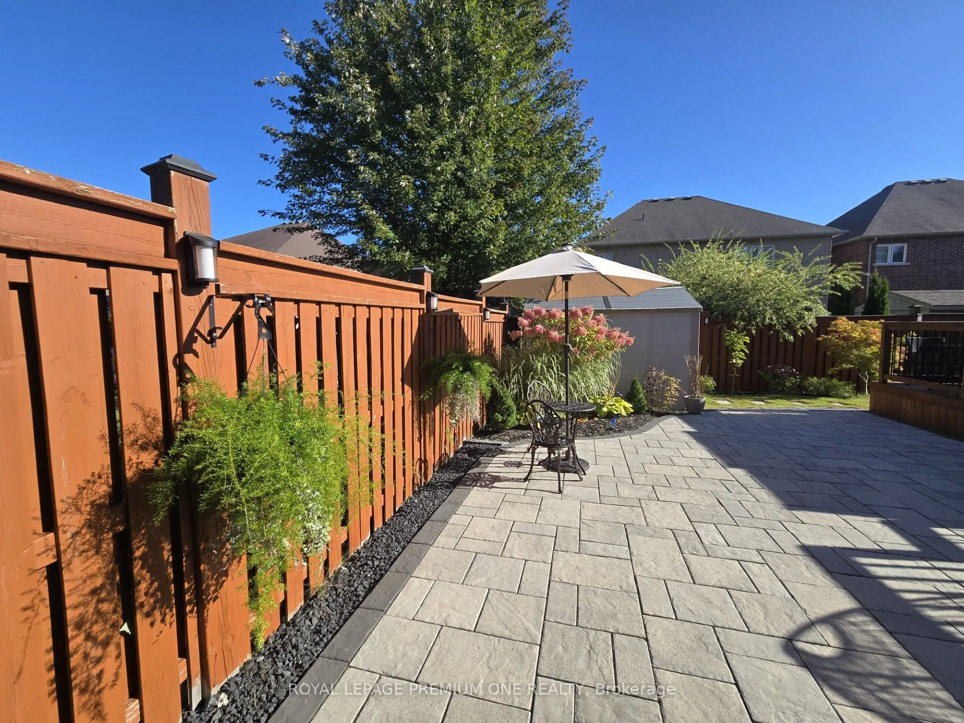 1271 Aldsworth Crescent