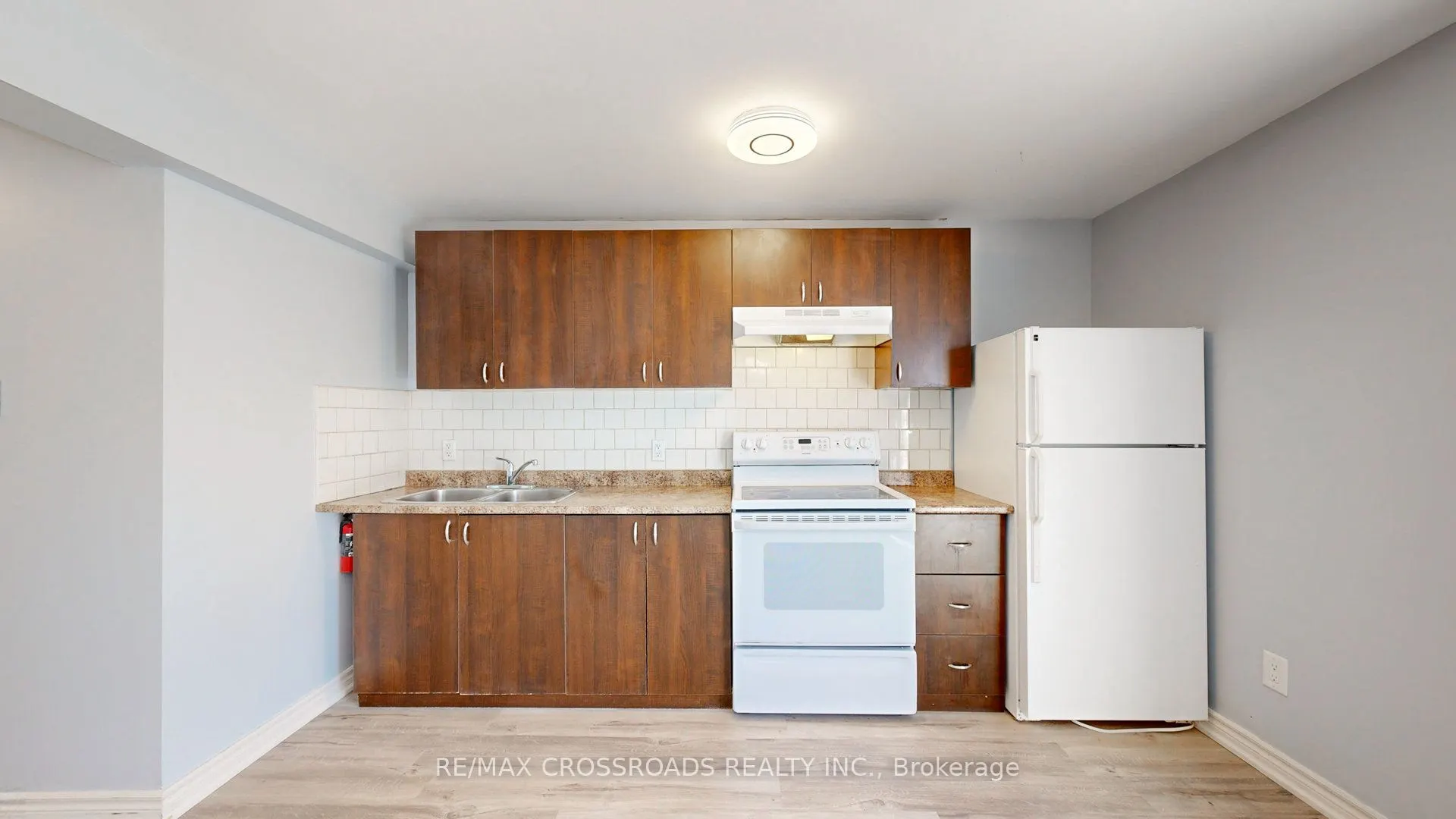 33 Netherway Crescent, #Lower