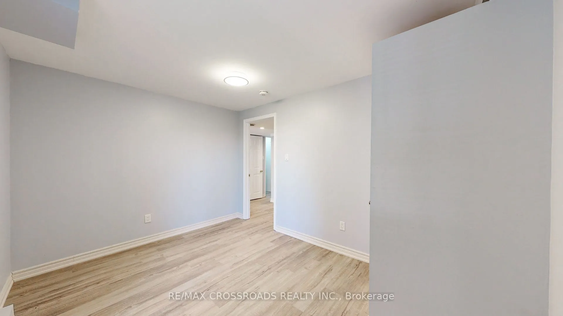 33 Netherway Crescent, #Lower