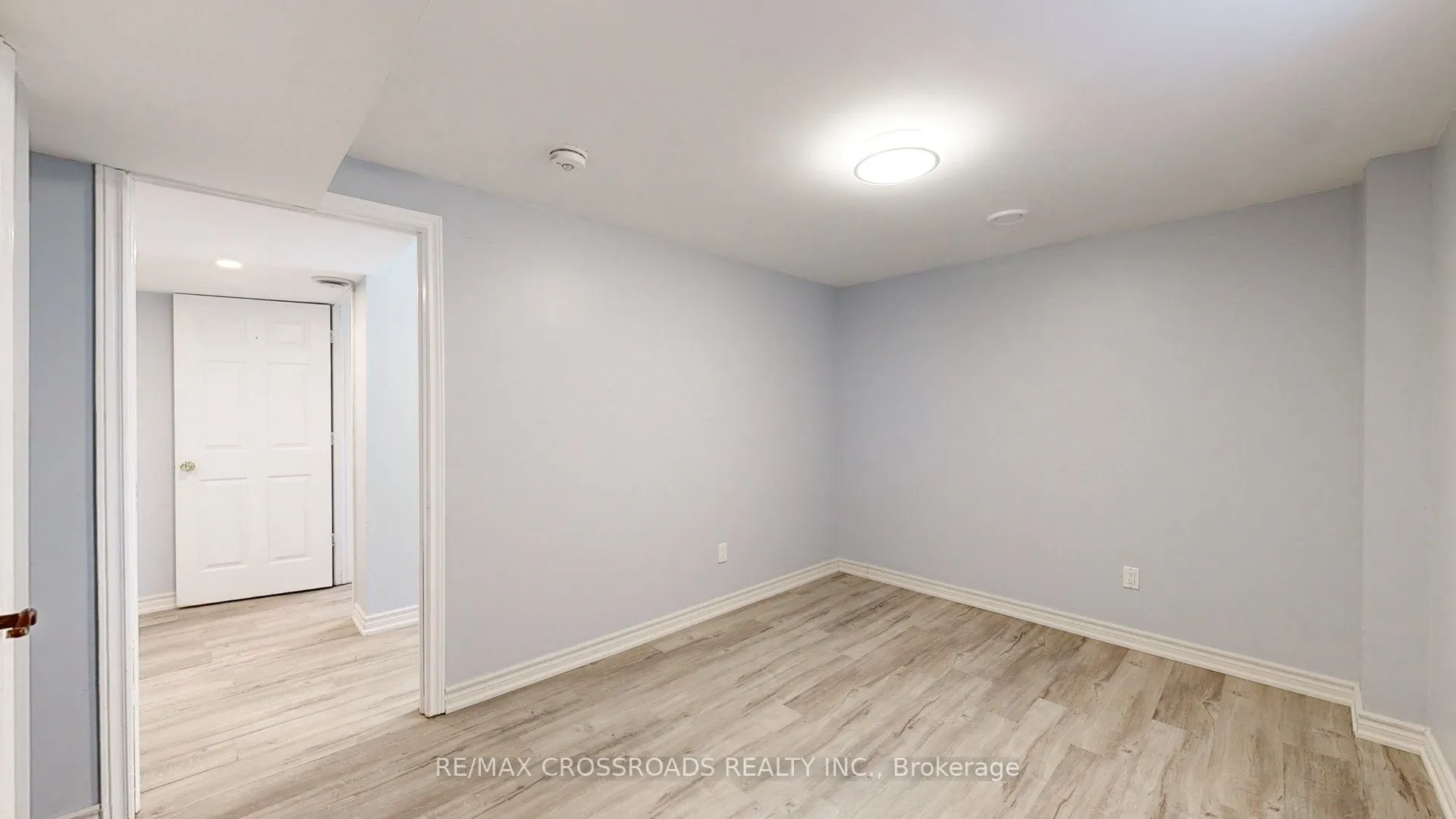 33 Netherway Crescent, #Lower