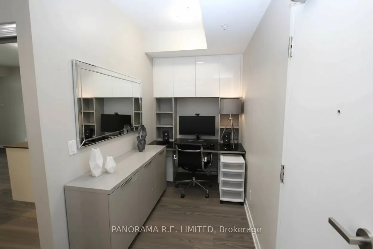 3560 St Clair Avenue E, #318