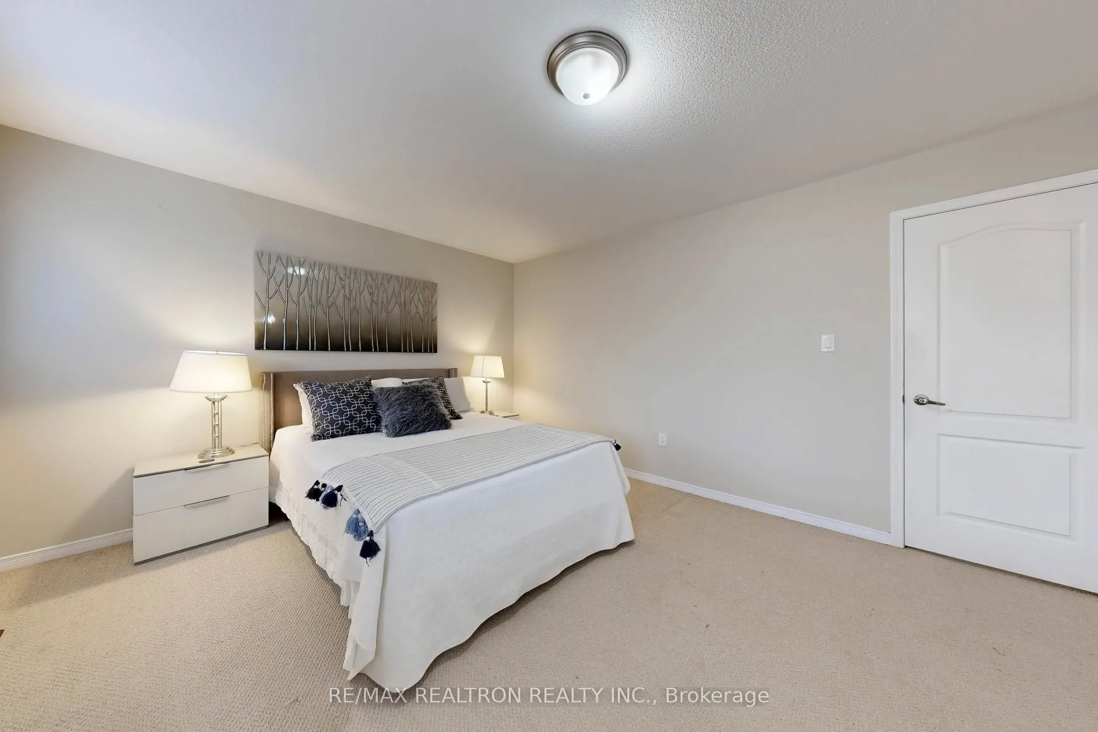40 Oswell Drive