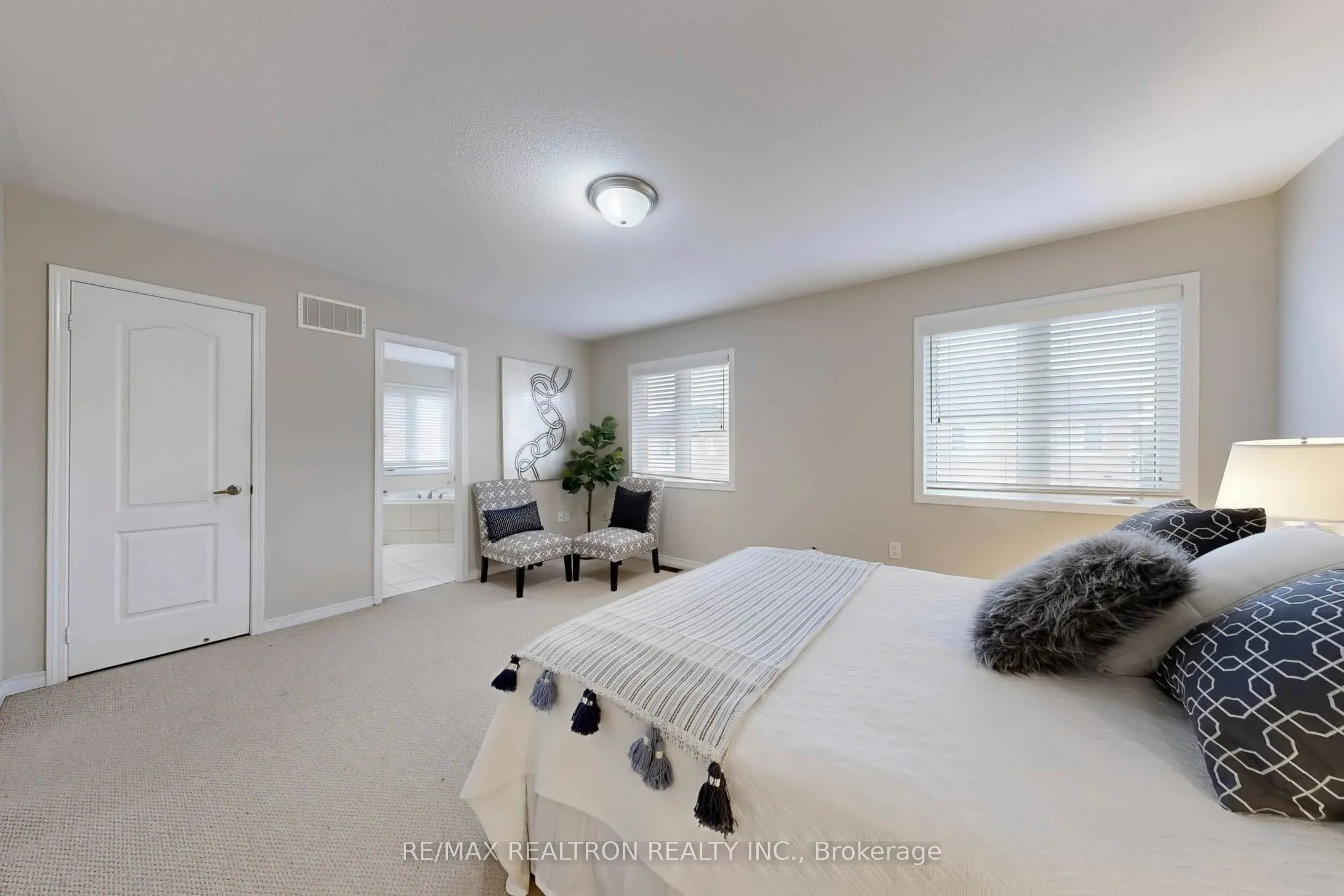 40 Oswell Drive