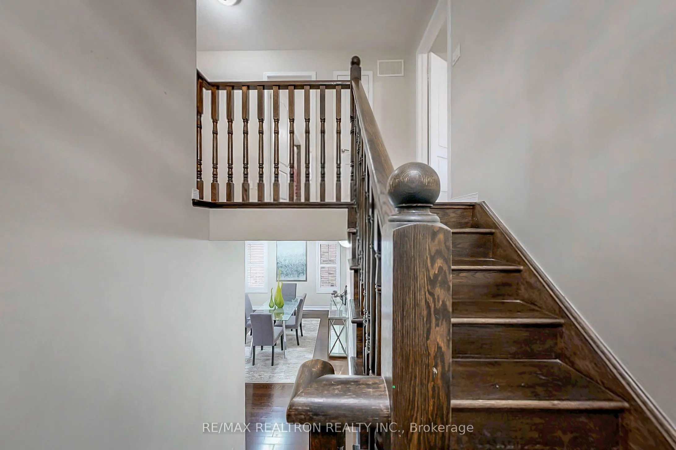 40 Oswell Drive