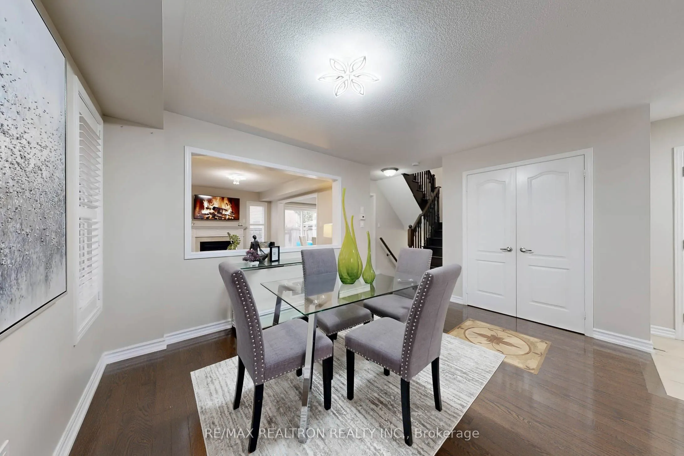 40 Oswell Drive