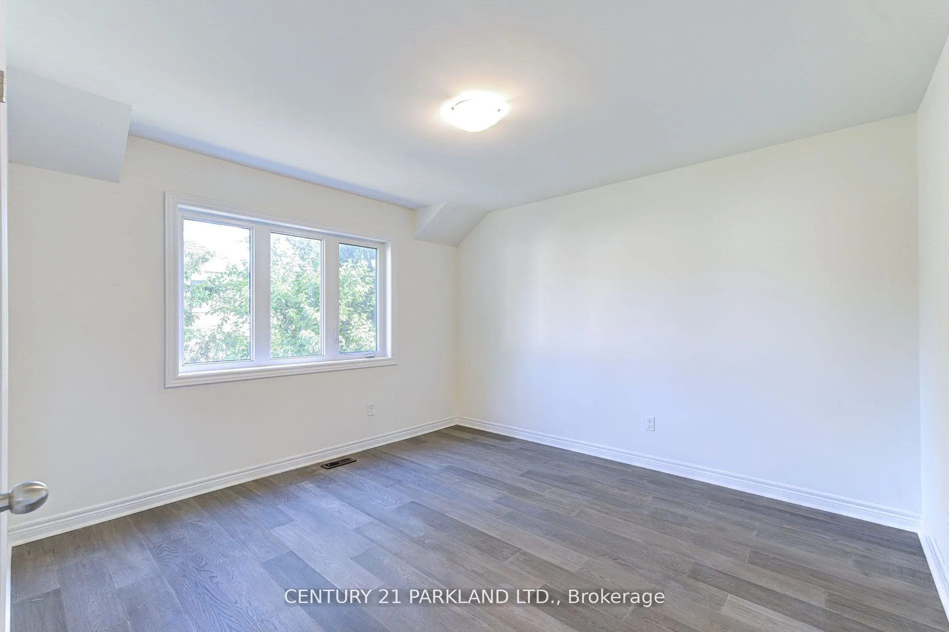 1741 Fairport Road, #POTL #4
