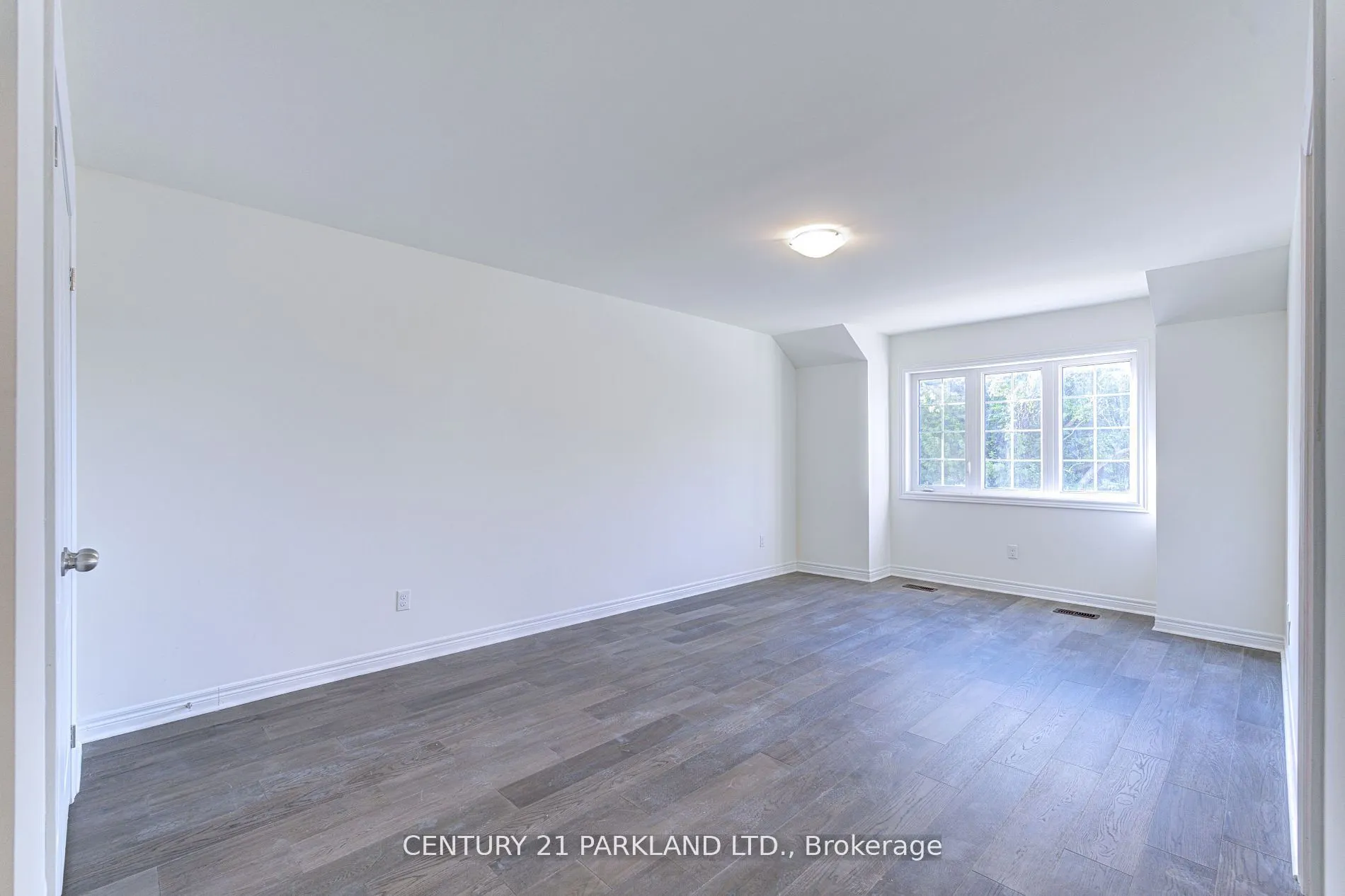 1741 Fairport Road, #POTL #4