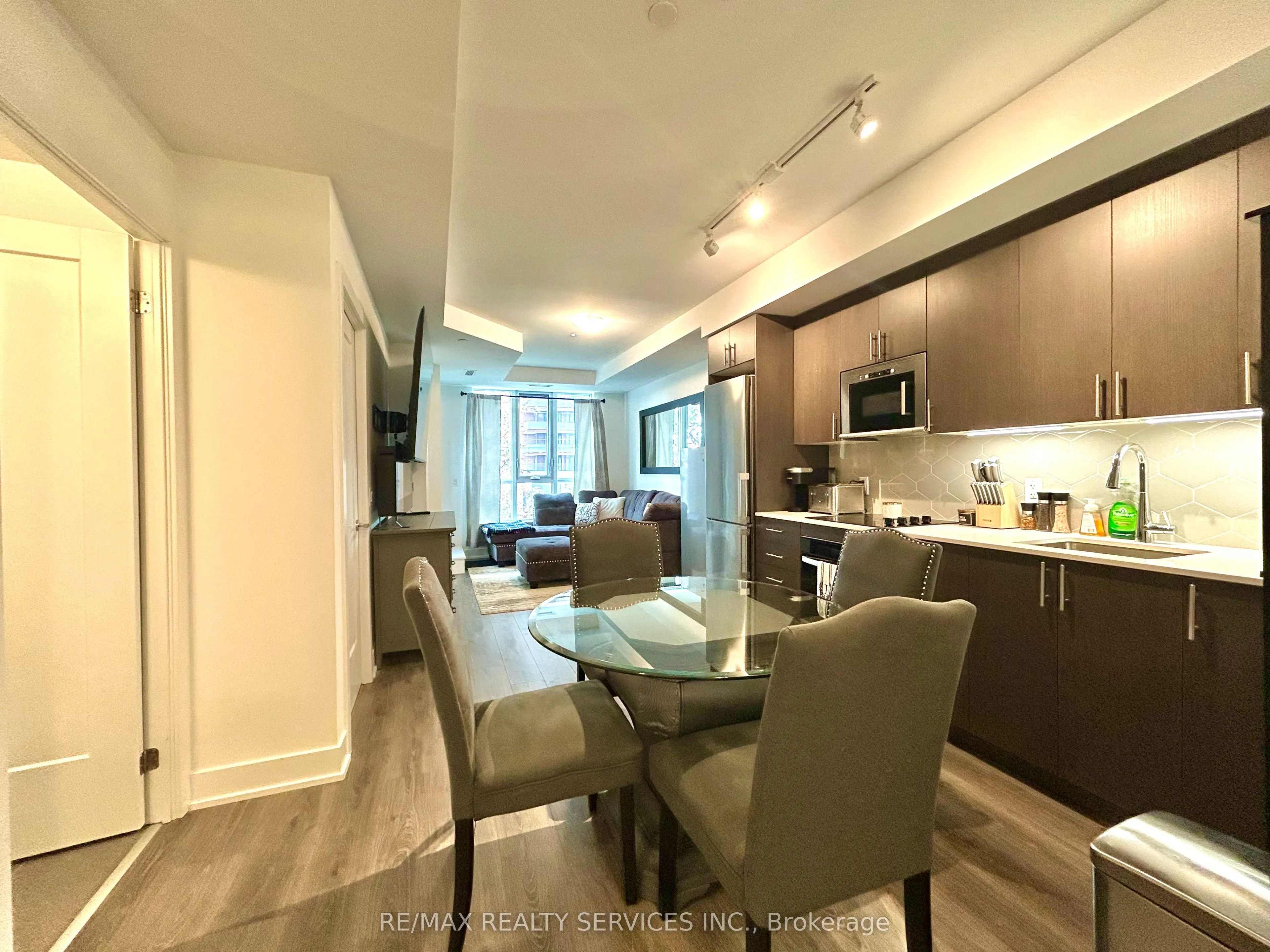 2545 Simcoe Street, #212