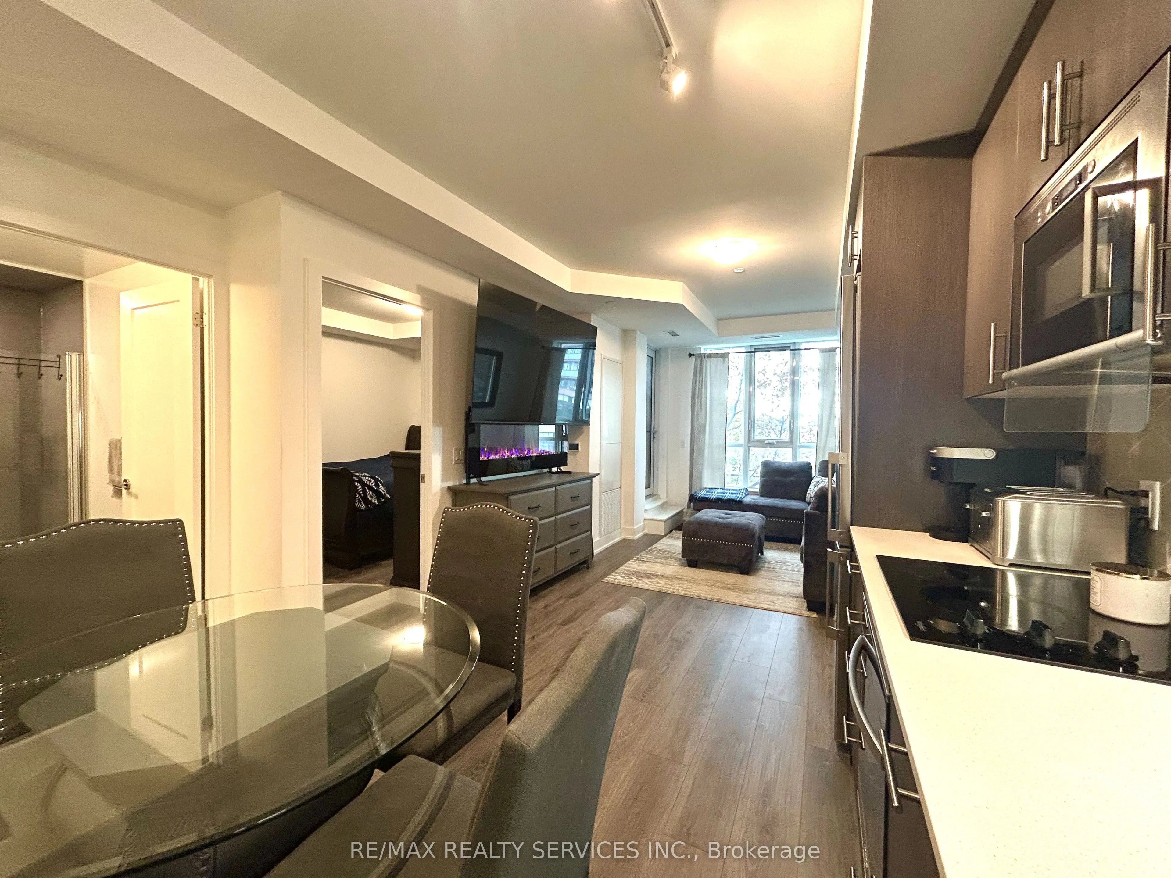 2545 Simcoe Street, #212