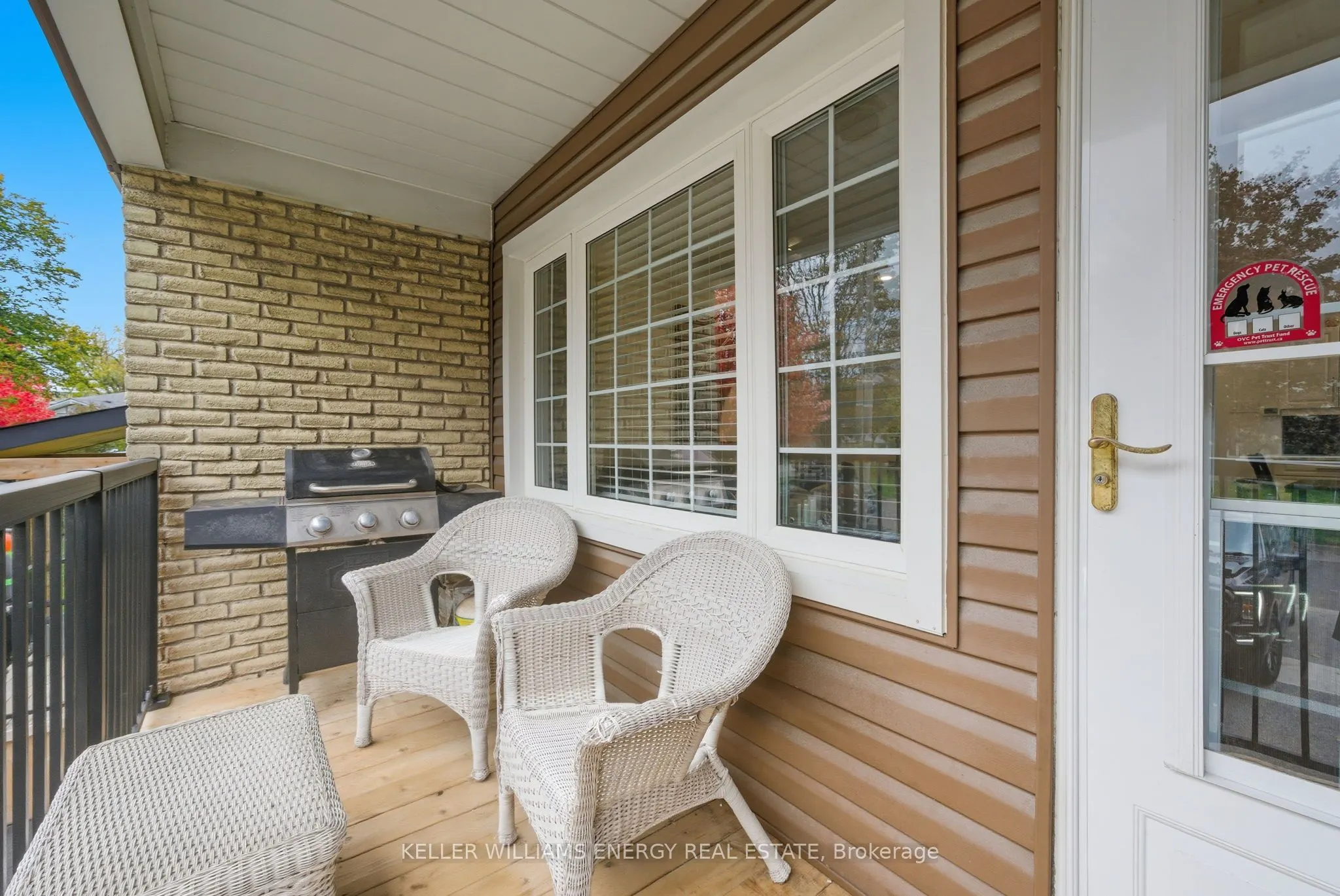 649 Berwick Crescent