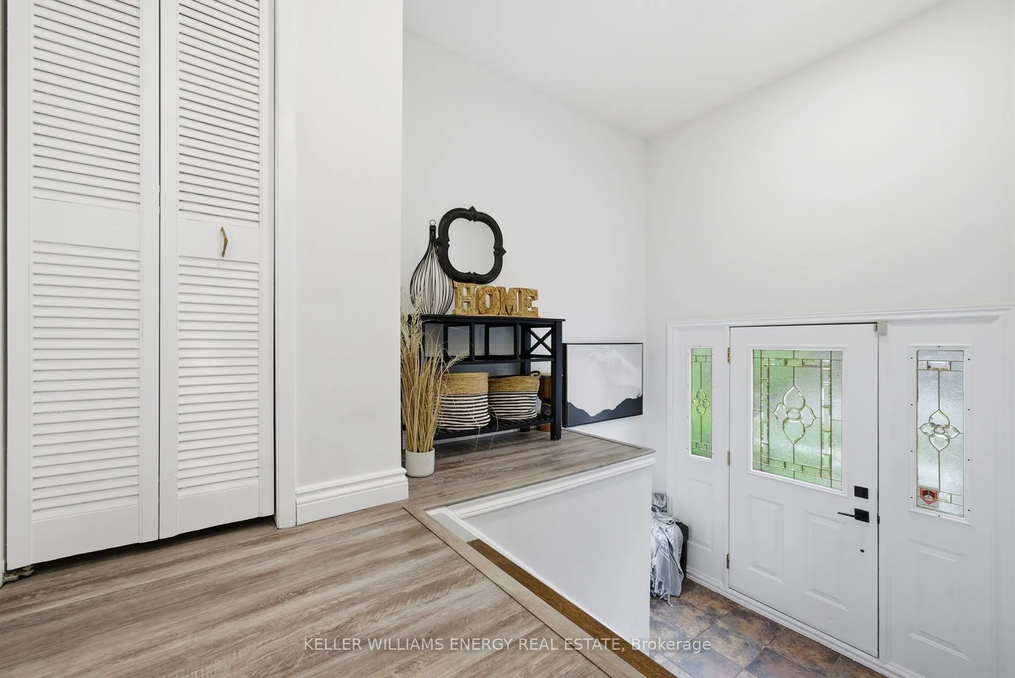 649 Berwick Crescent