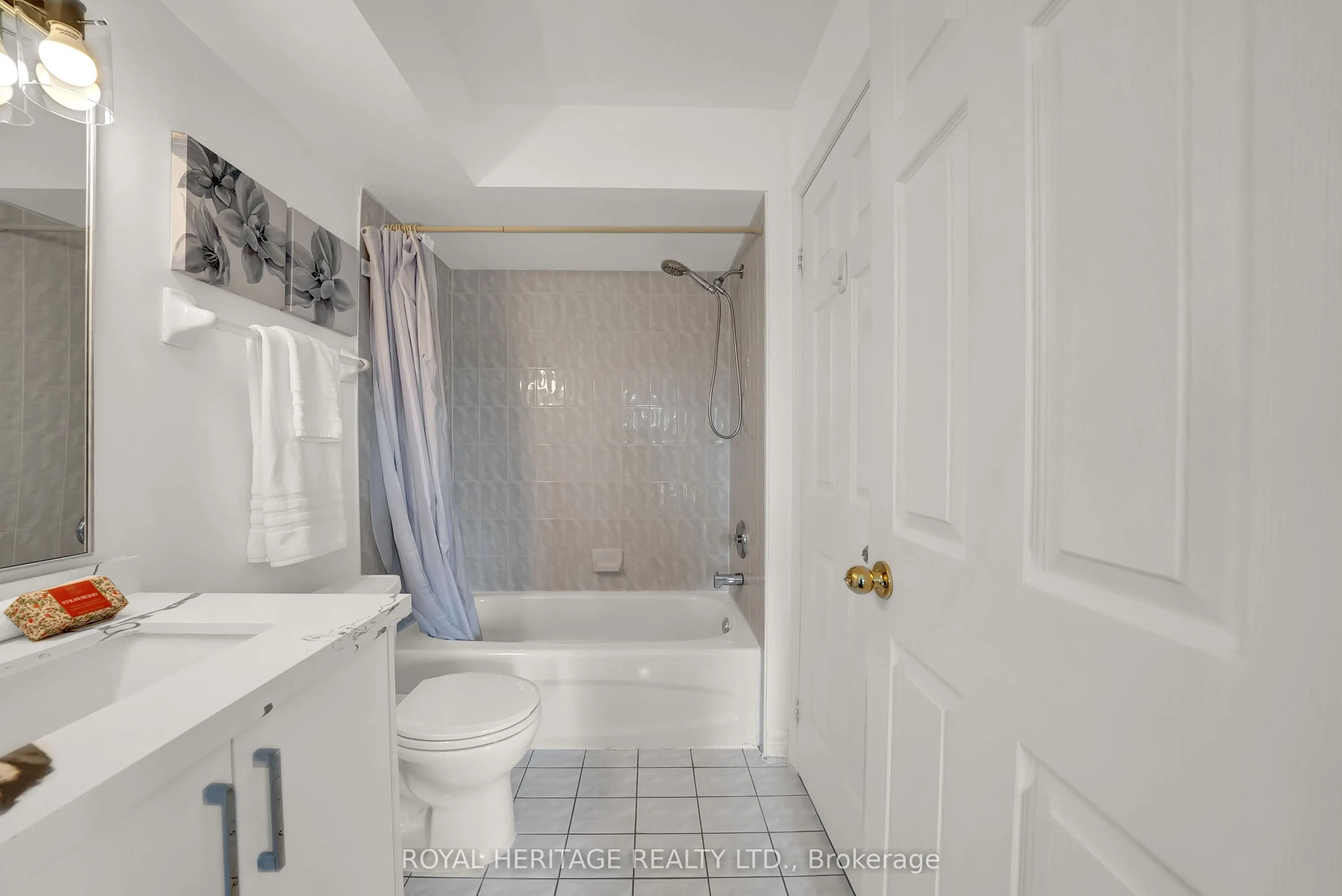 1330 Altona Road, #38