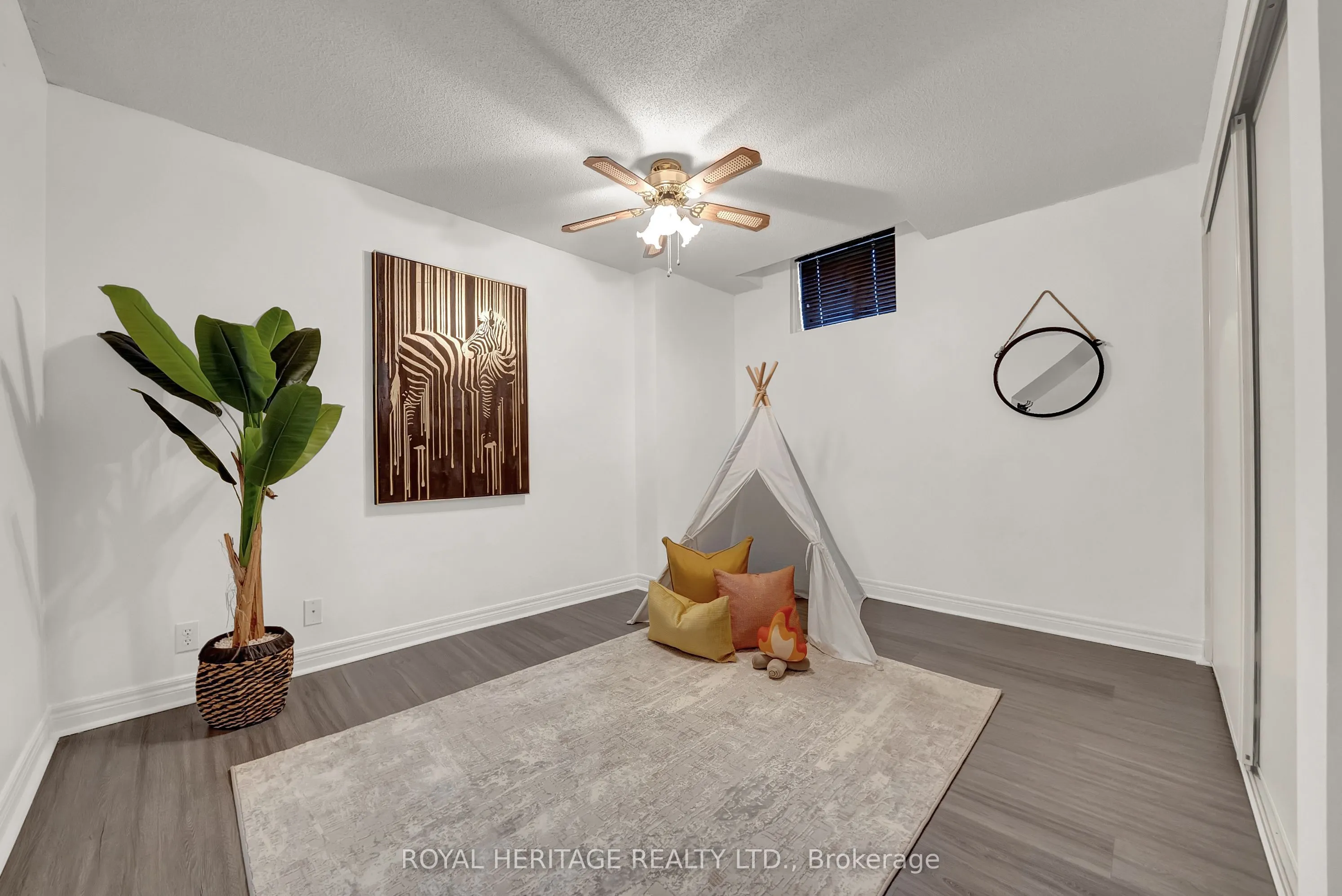 1330 Altona Road, #38