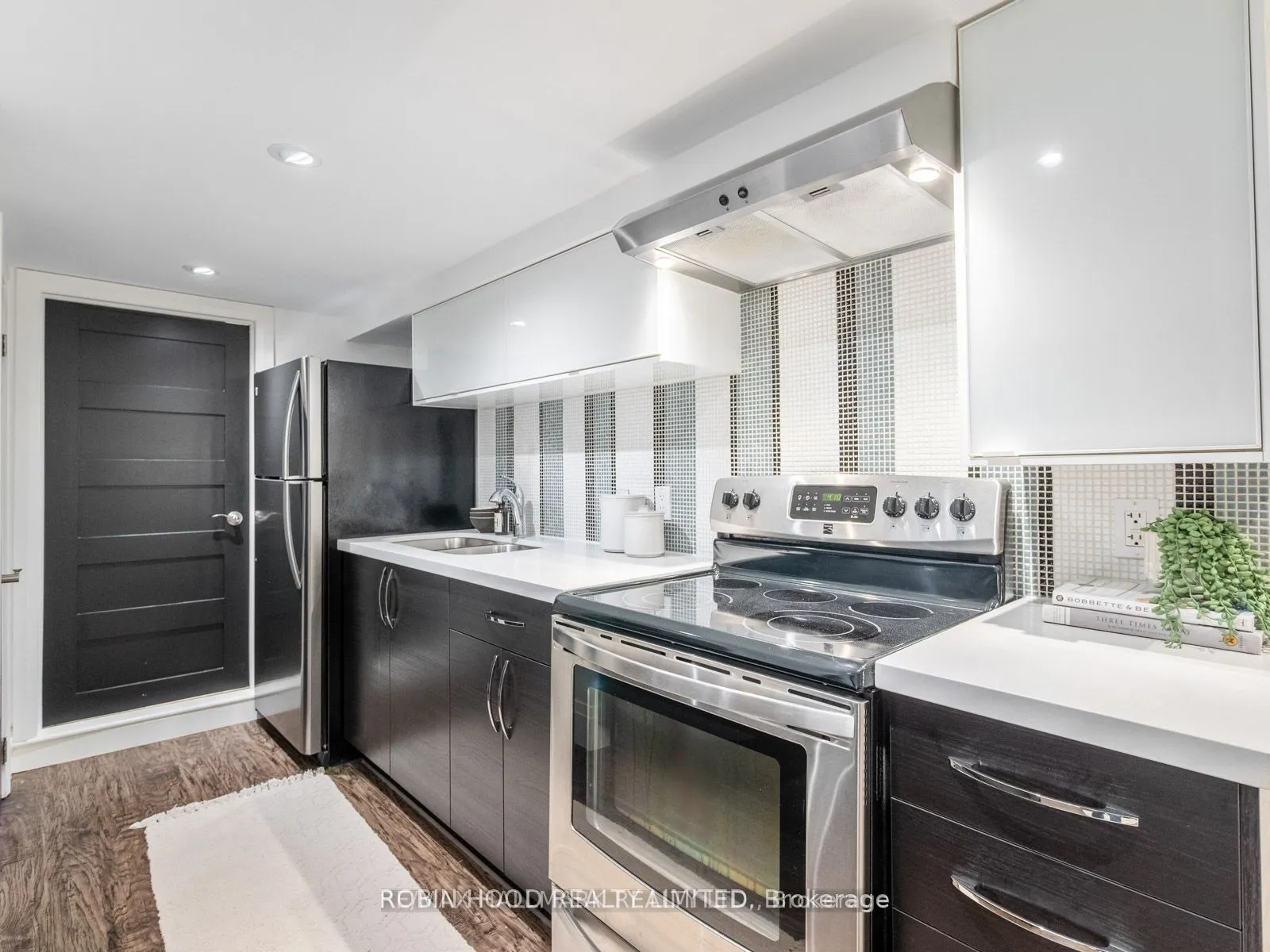 94 Langford Avenue, #Basement