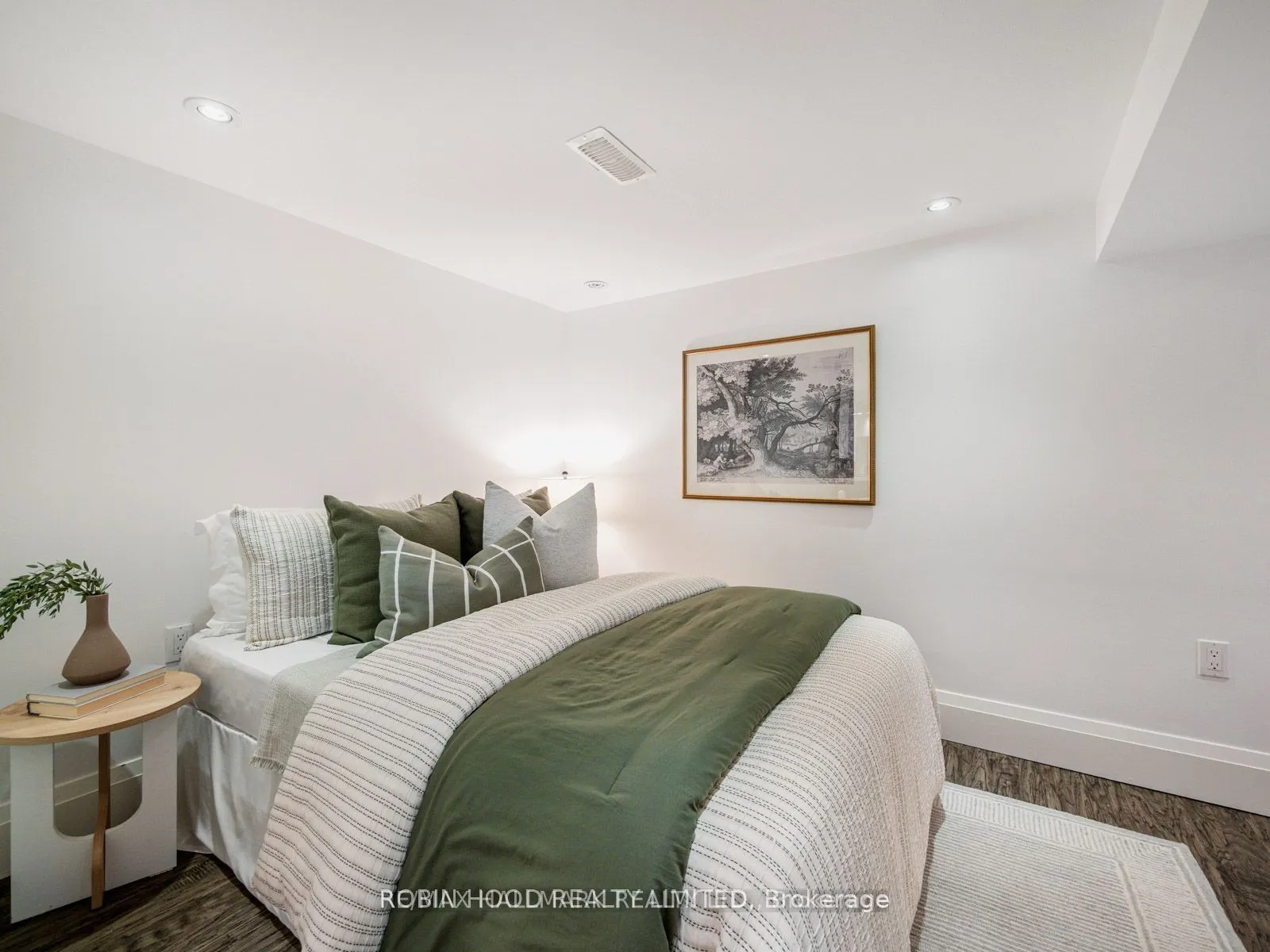 94 Langford Avenue, #Basement