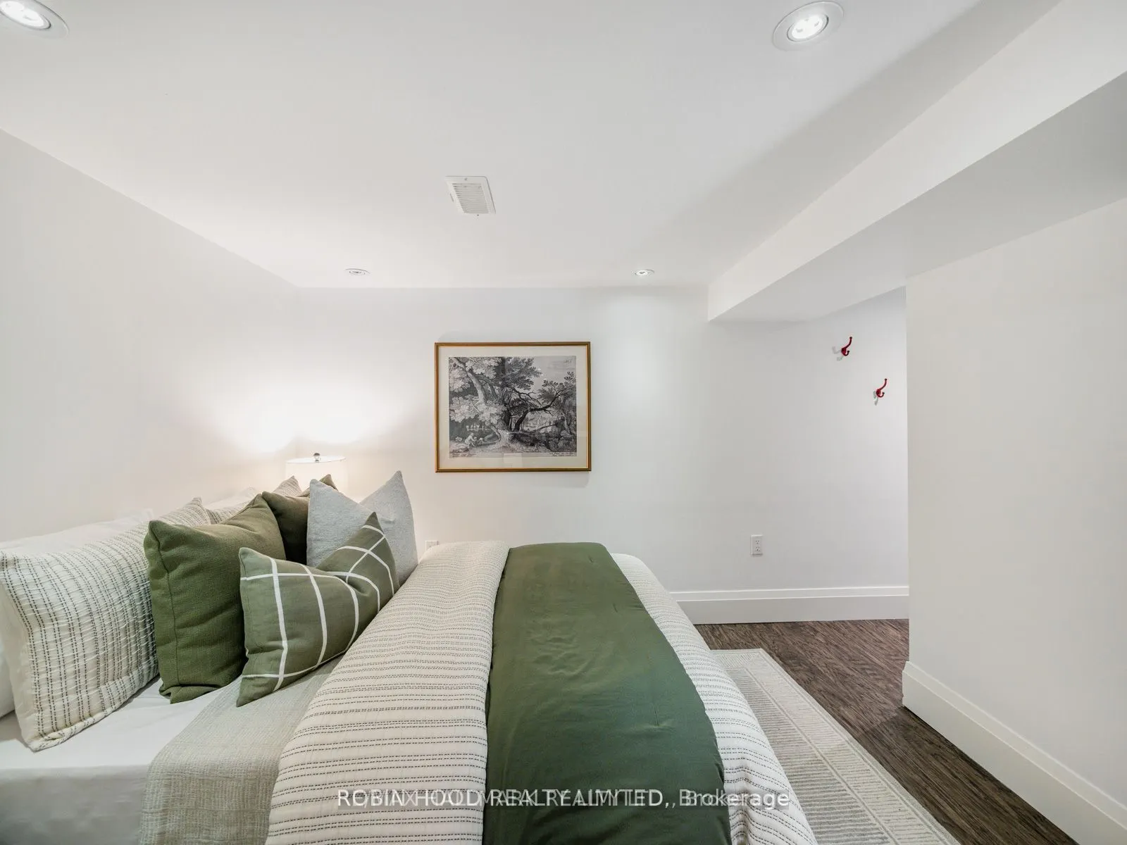 94 Langford Avenue, #Basement