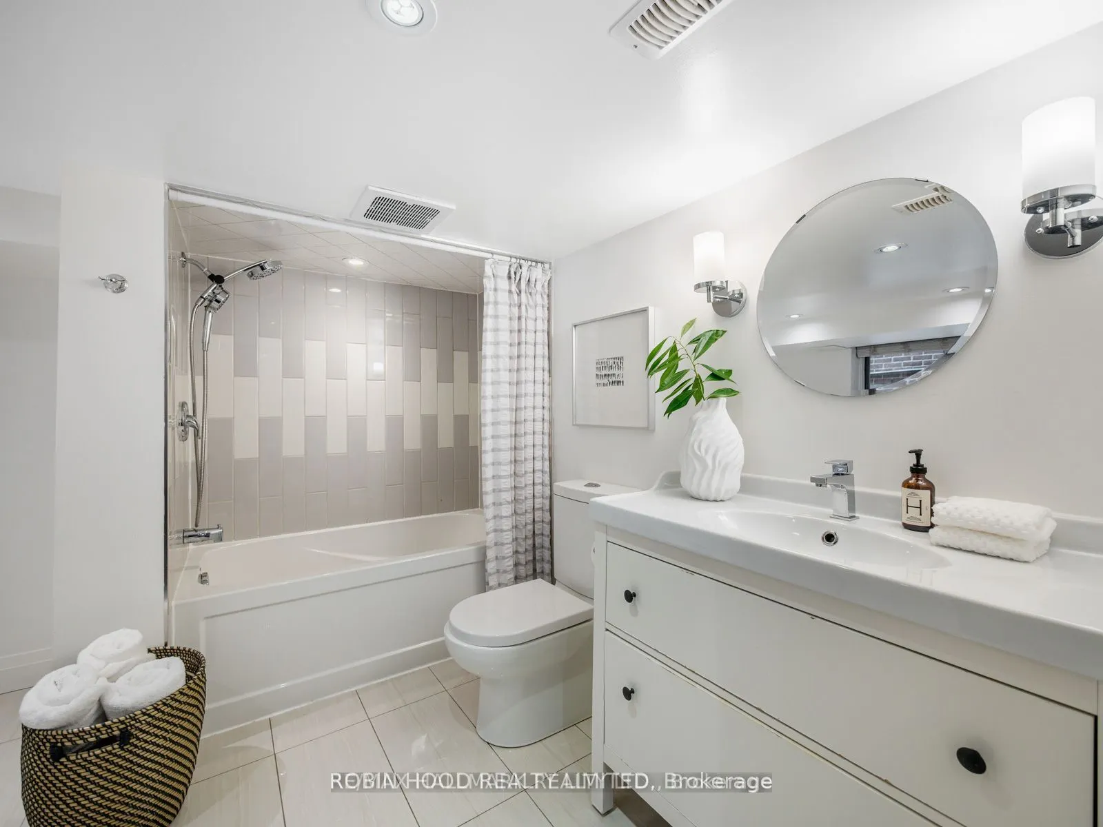 94 Langford Avenue, #Basement