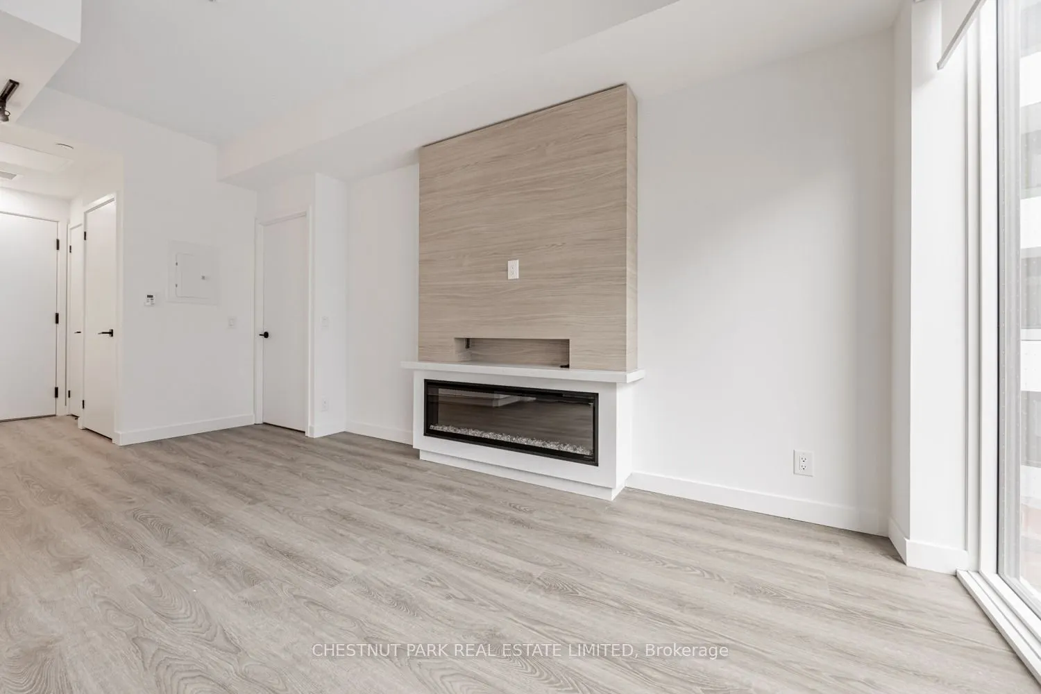 1050 Eastern Avenue, #402