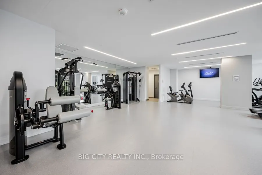 3121 Sheppard Avenue E, #611