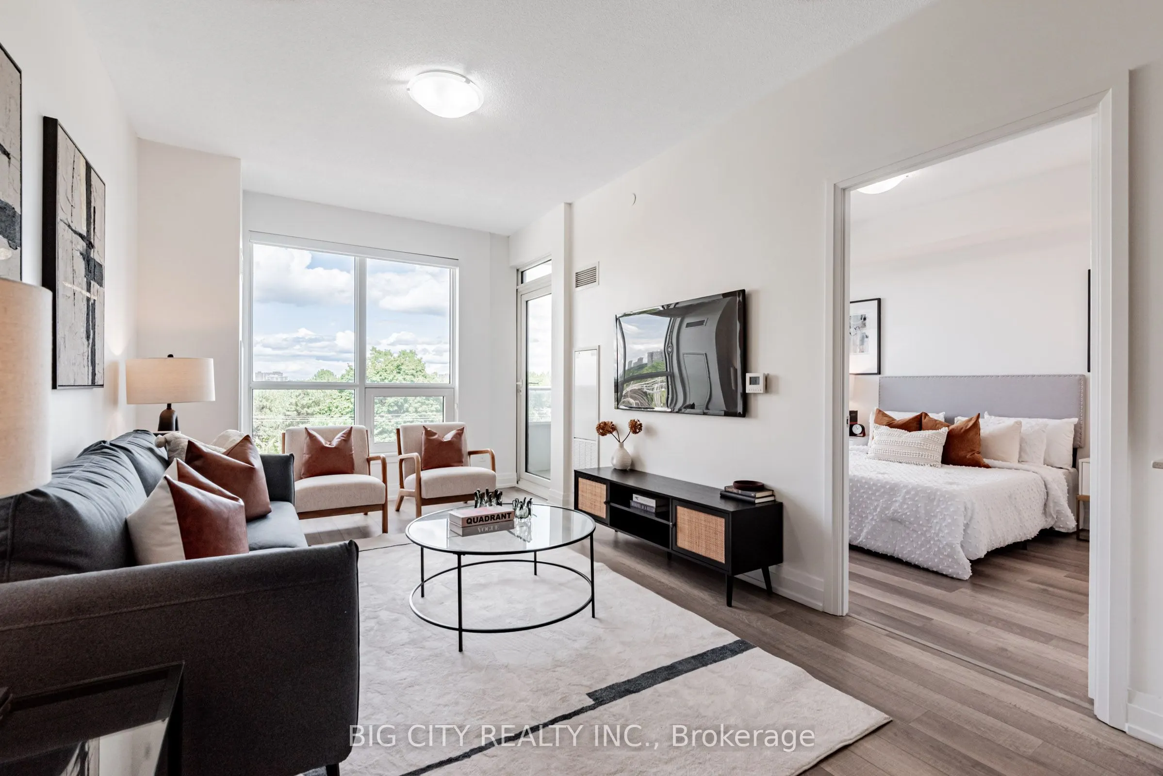 3121 Sheppard Avenue E, #611