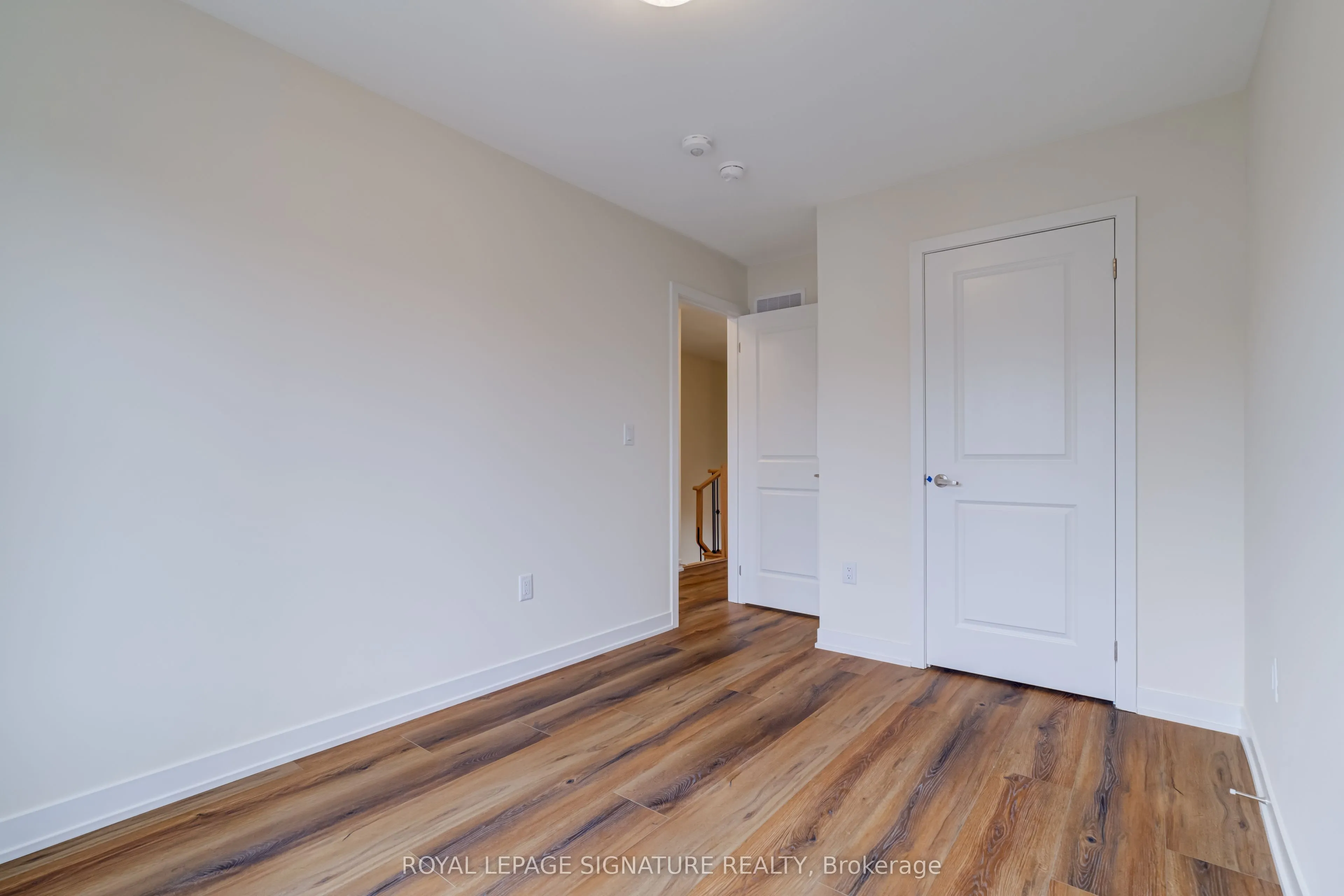1695 Dersan Street, #504