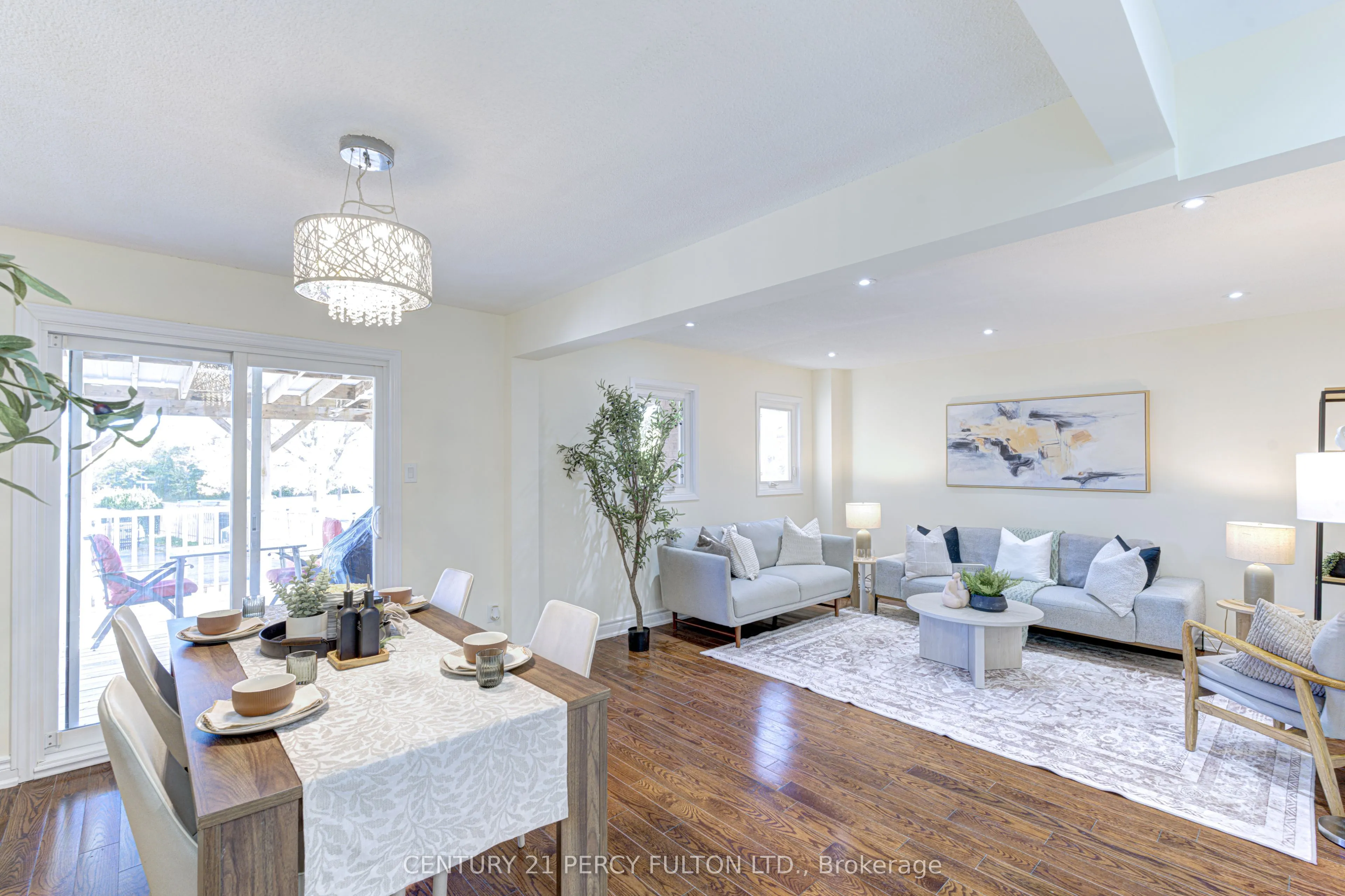 105 Clements Road W