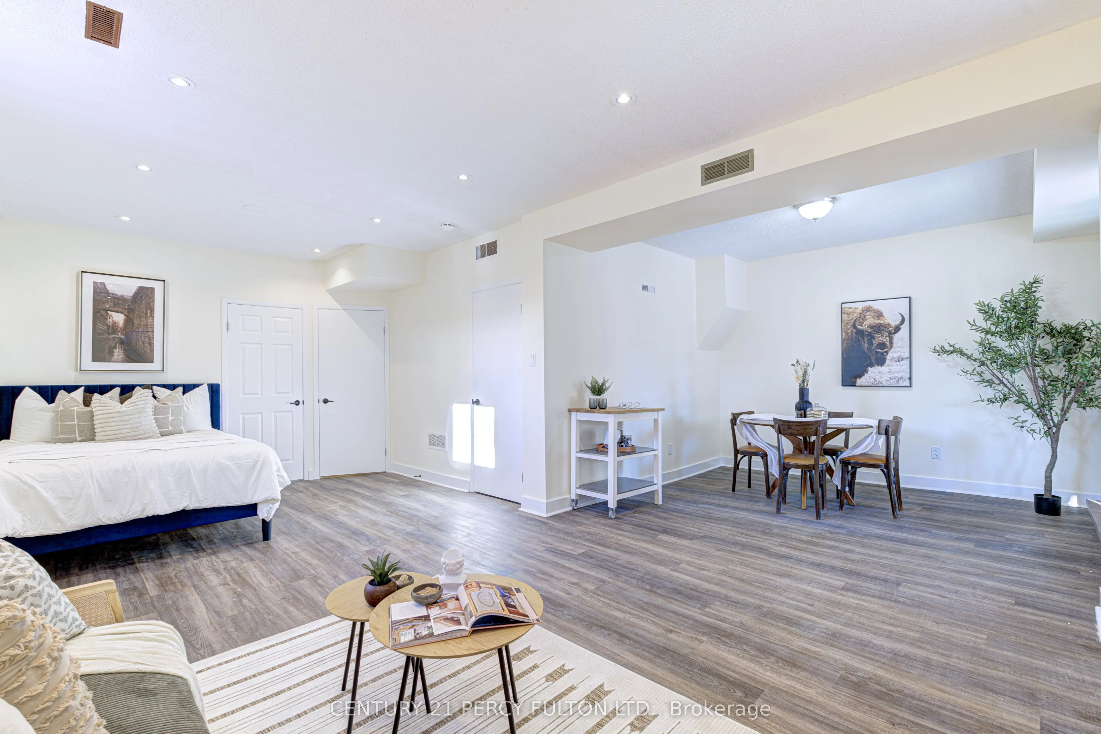 105 Clements Road W