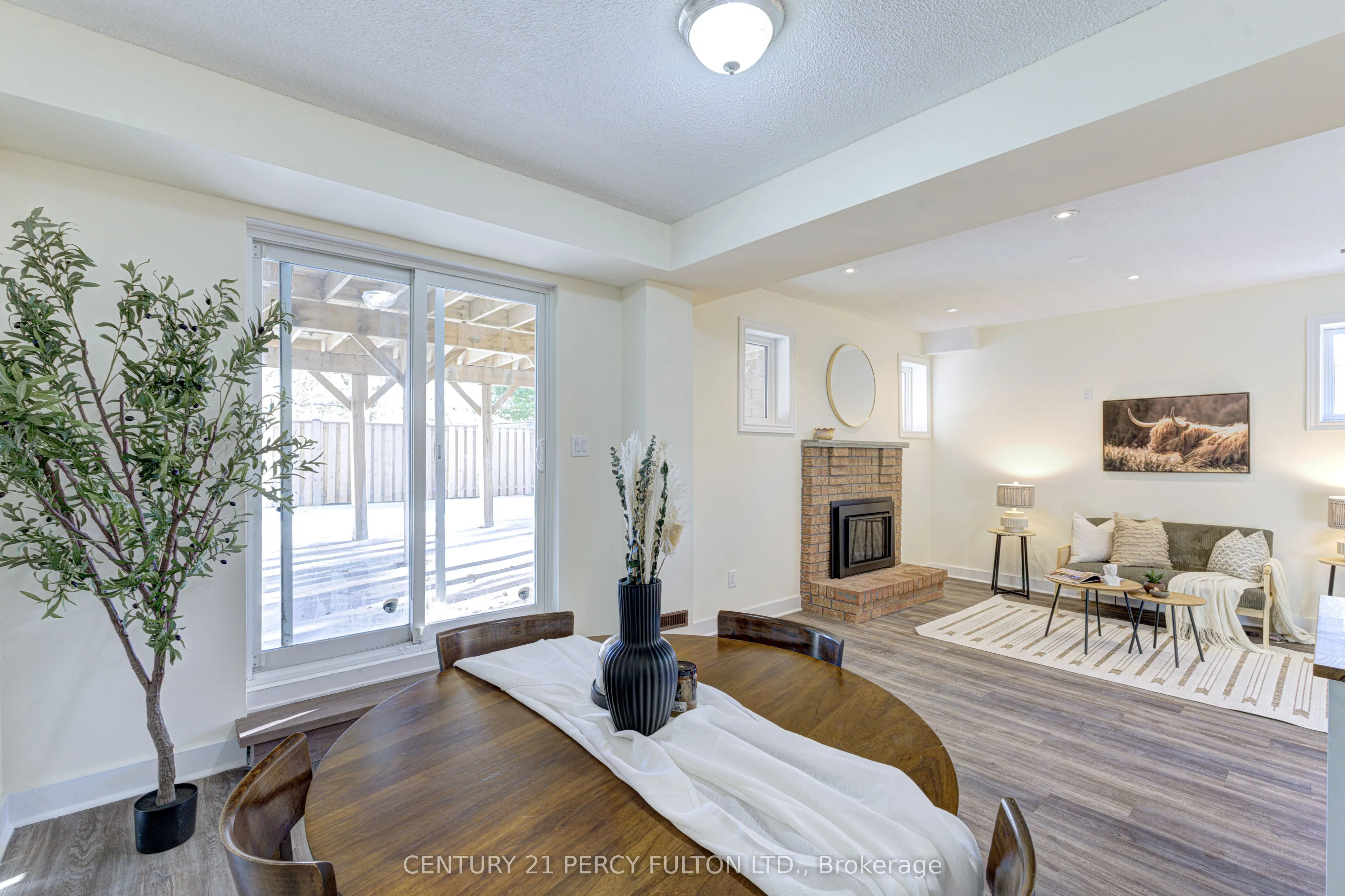 105 Clements Road W
