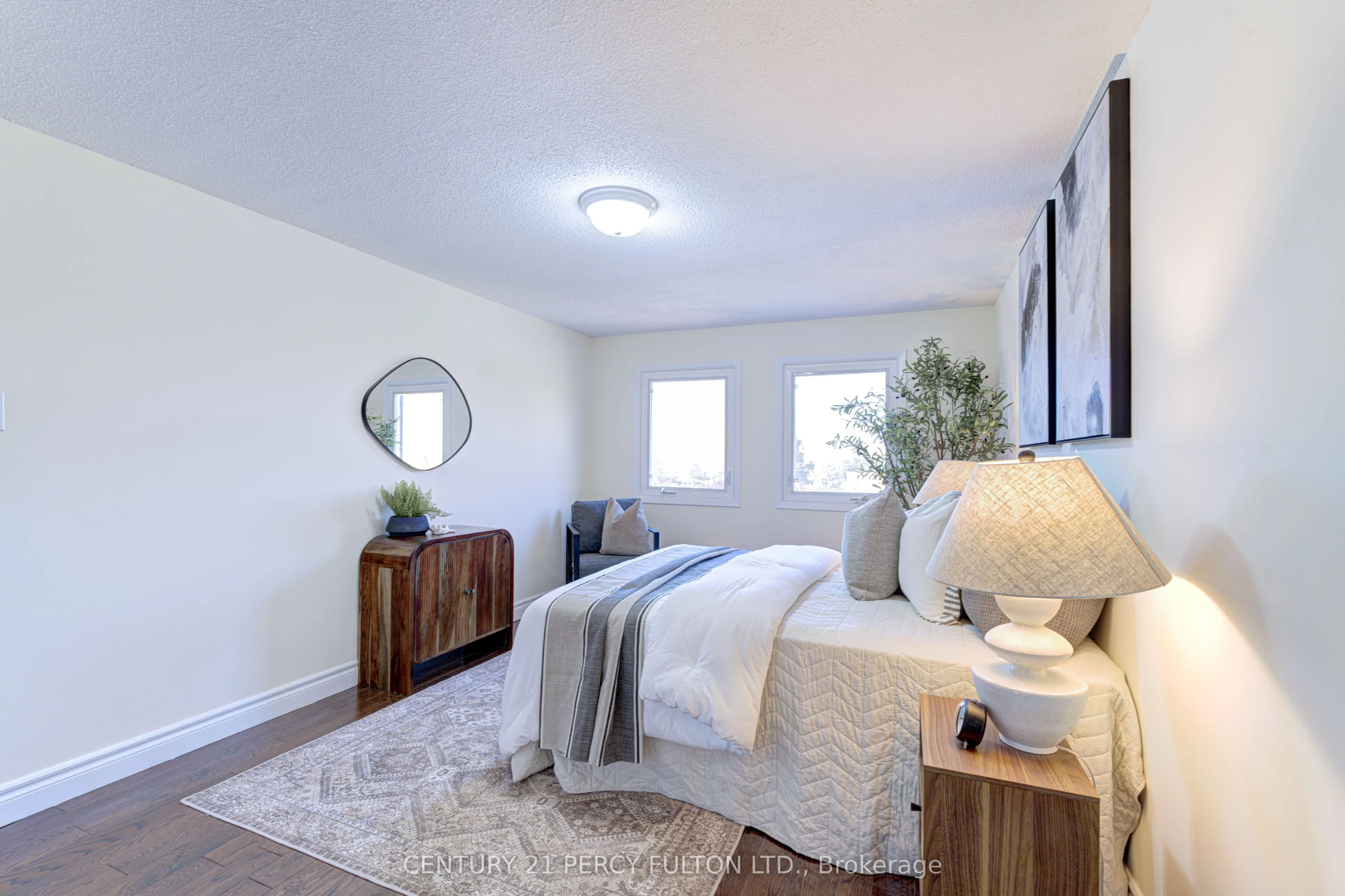 105 Clements Road W