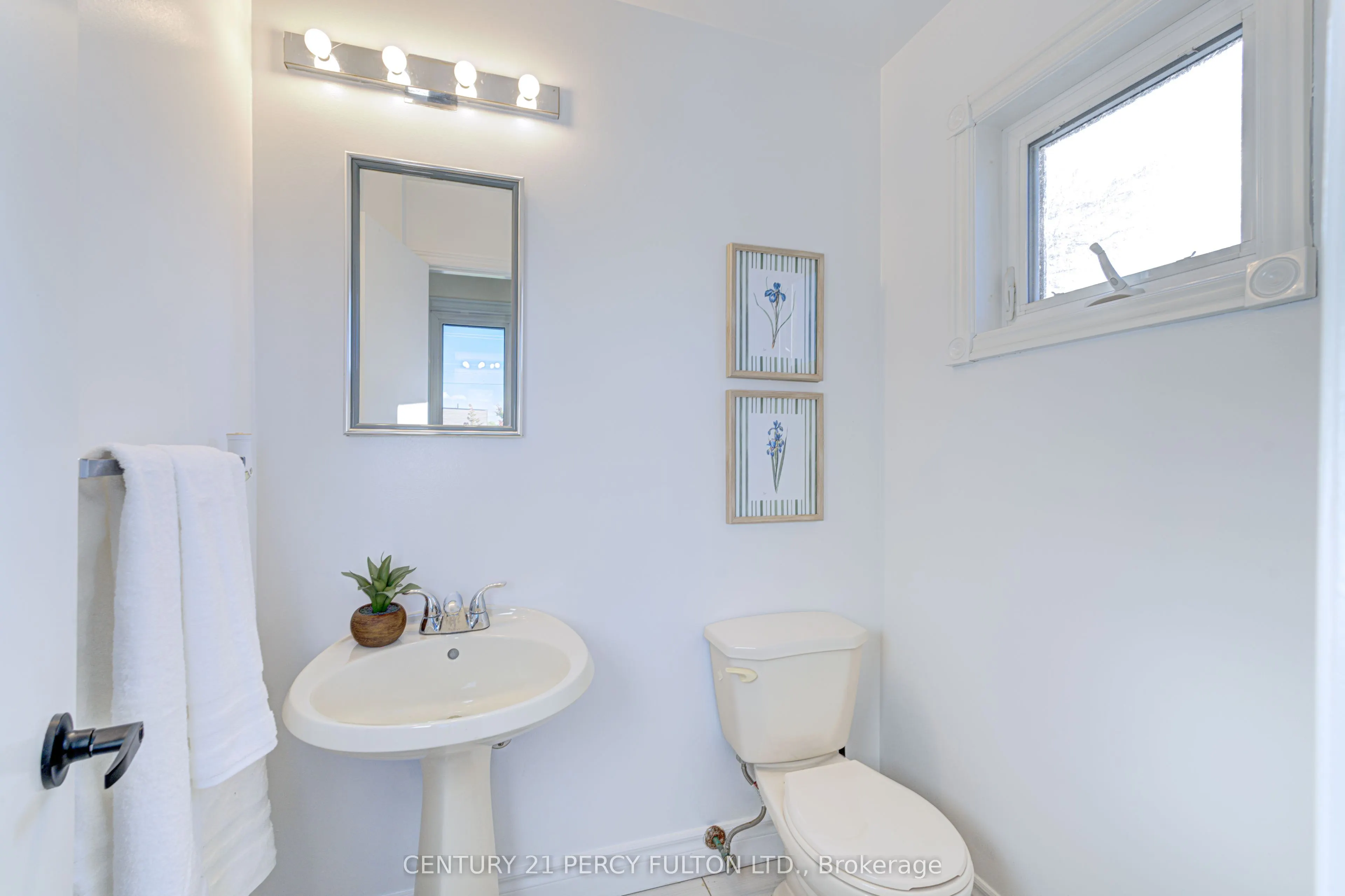 105 Clements Road W