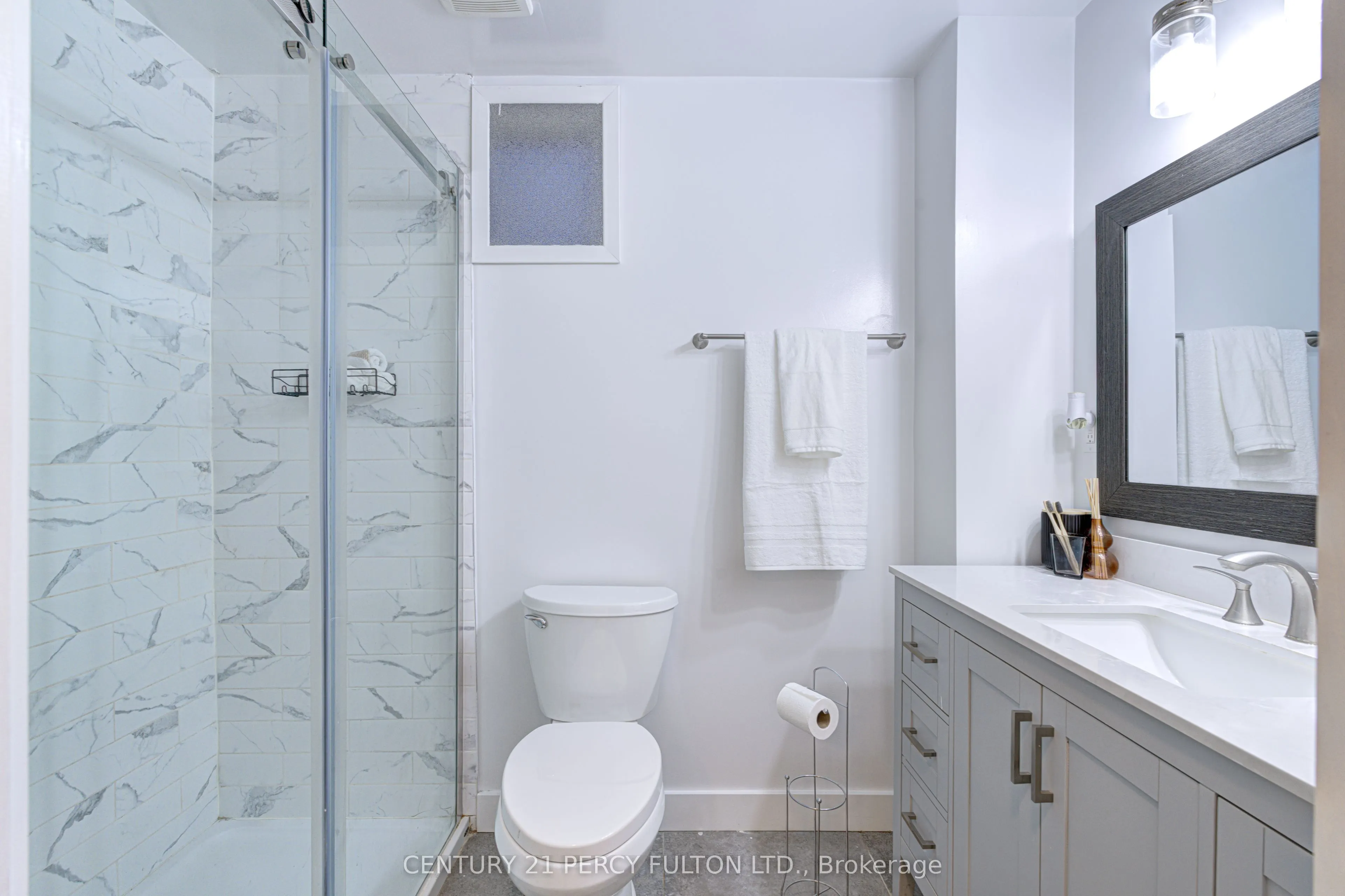 105 Clements Road W